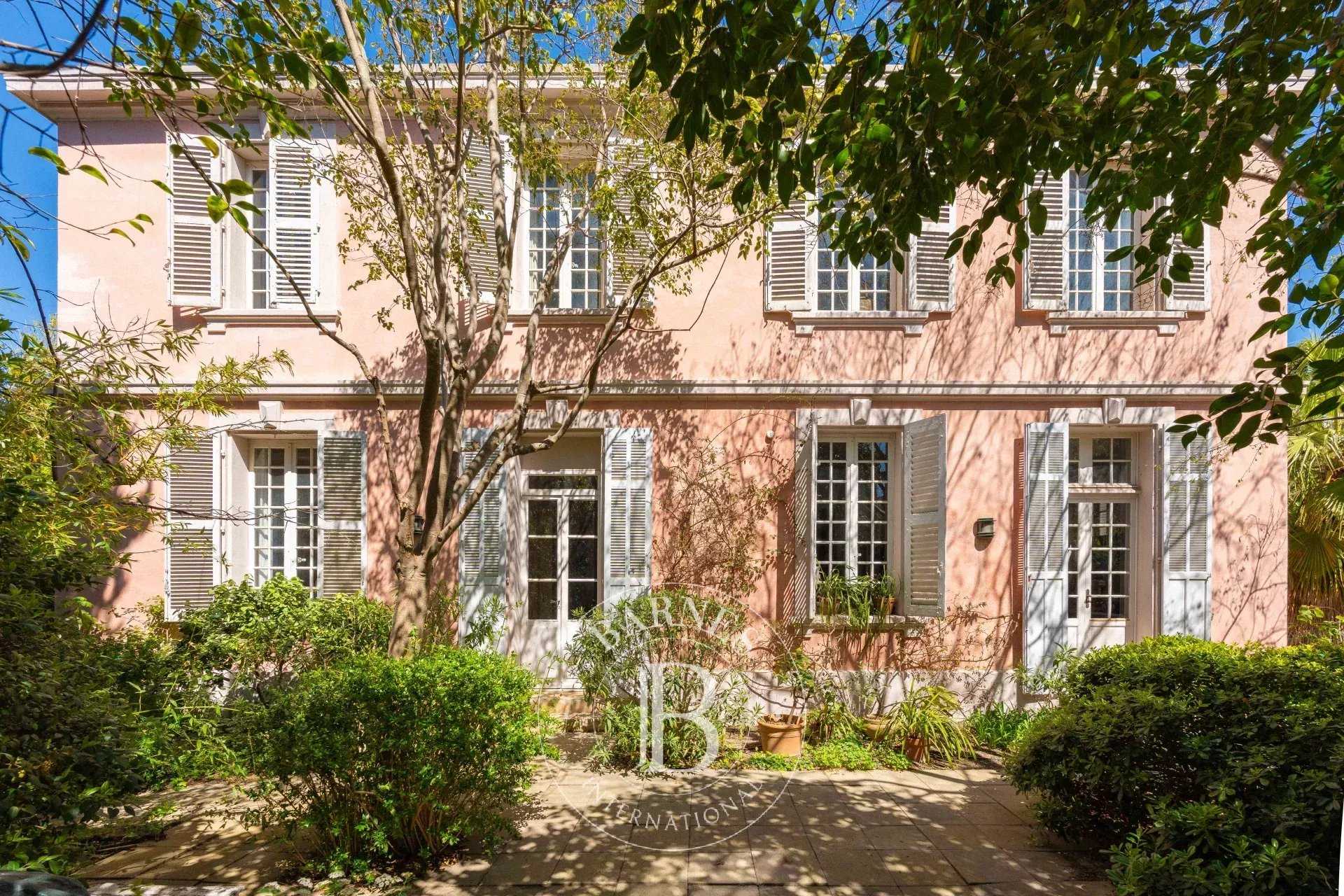 Maison Marseille 13009  -  ref 85584341 (picture 1)