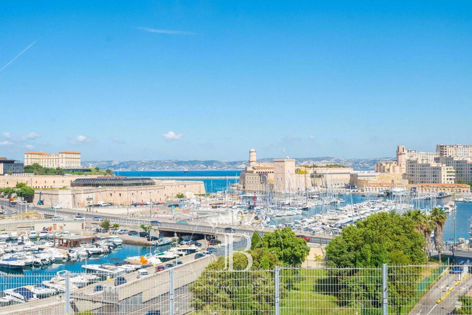 Appartement Marseille 13007  -  ref 85964967 (picture 1)