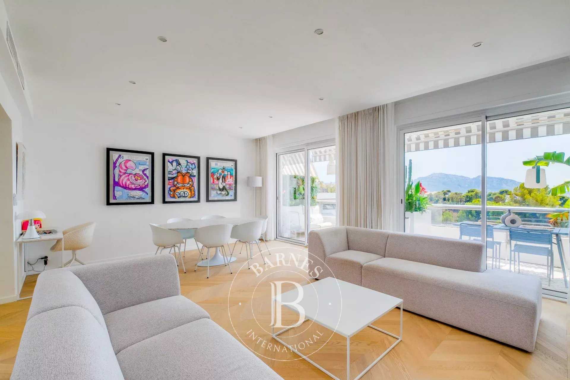 Appartement Marseille 13008  -  ref 86050181 (picture 1)