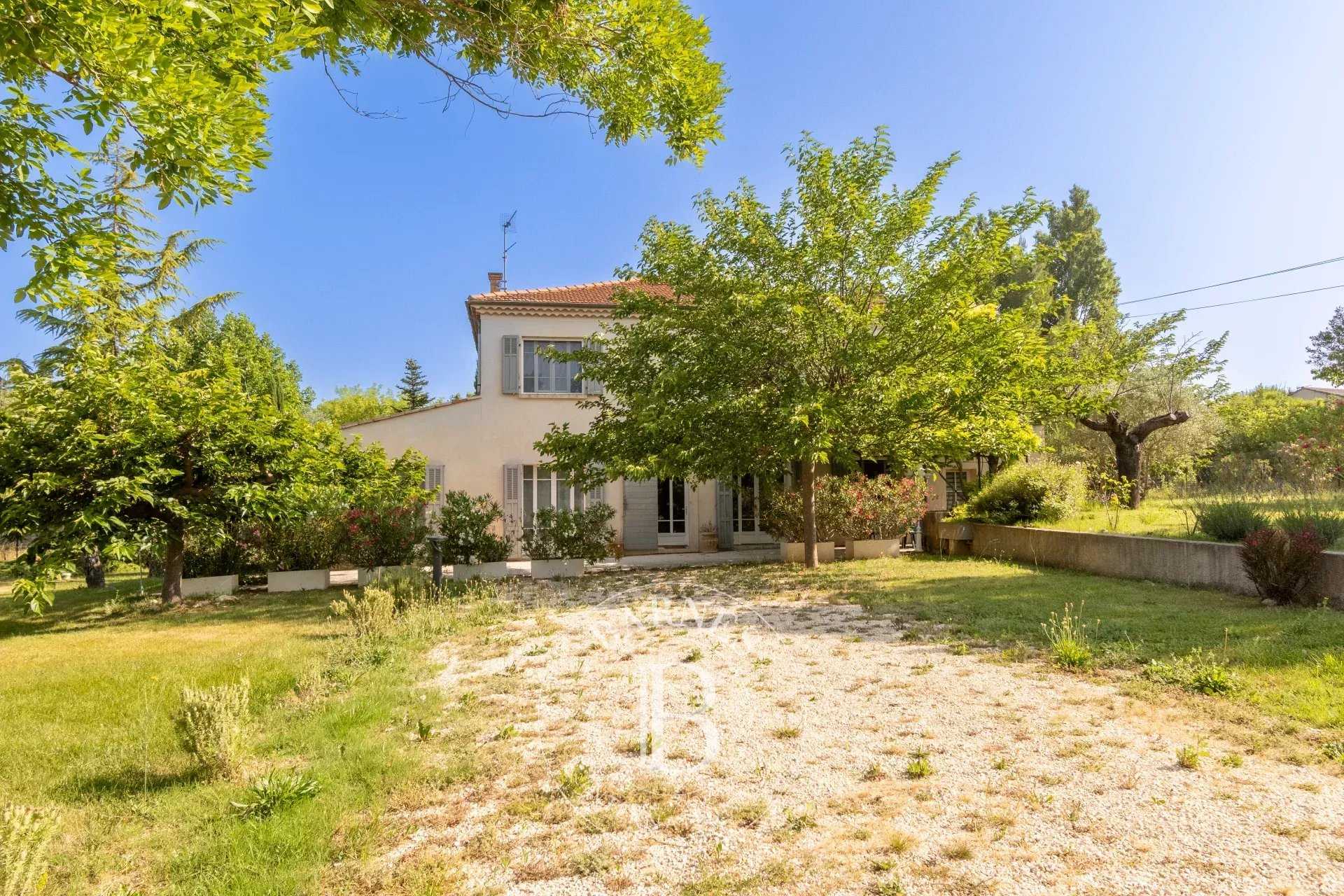House Aix-en-Provence  -  ref 85993513 (picture 2)
