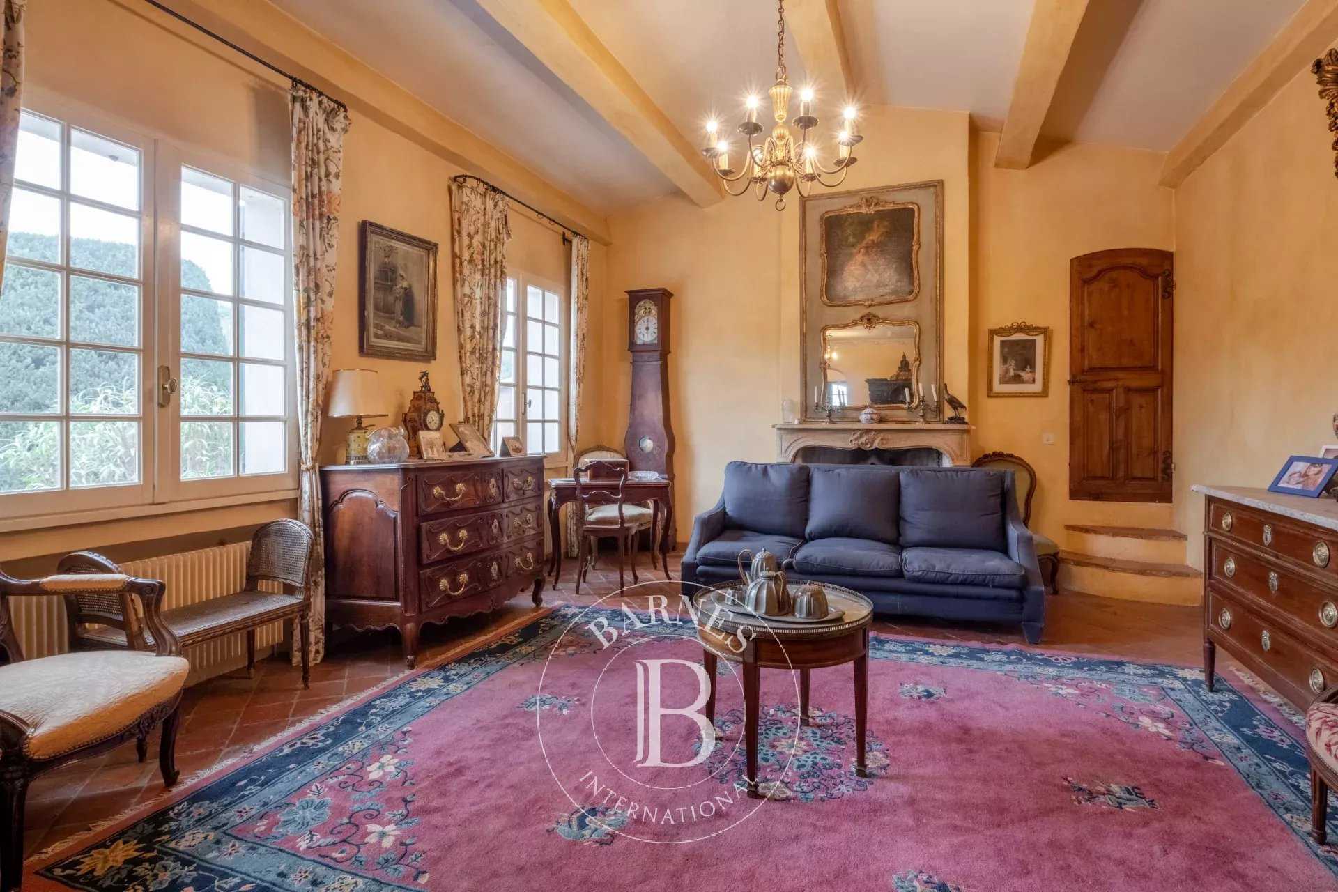 Maison Cassis  -  ref 85578742 (picture 1)