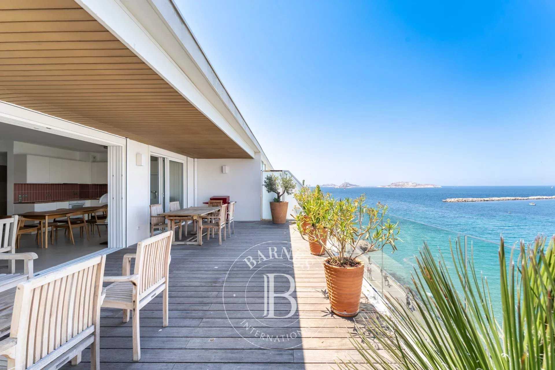 Appartement Marseille 13007  -  ref 87113469 (picture 1)