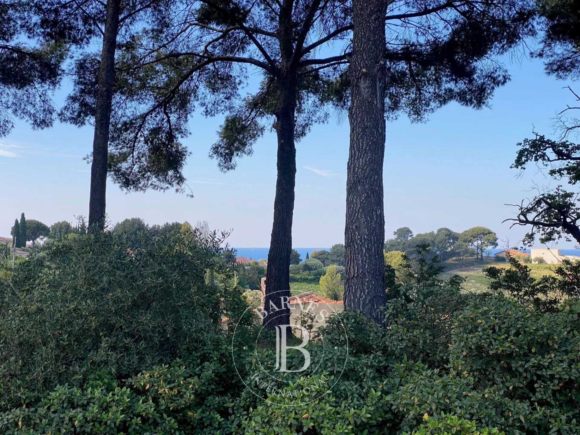 Villa Cassis  -  ref 85902871 (picture 3)