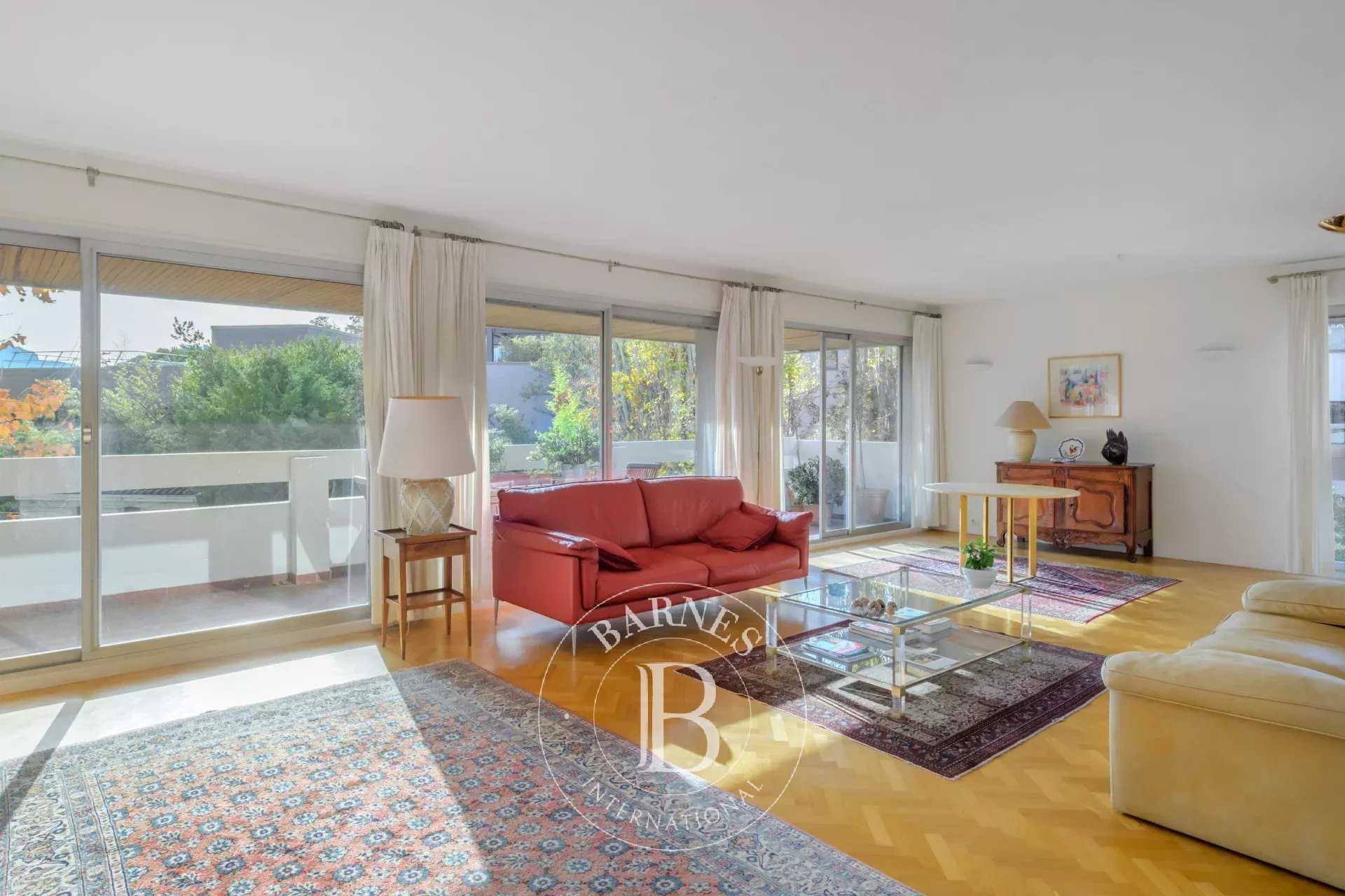 Apartment Marseille 13008  -  ref 85493539 (picture 1)