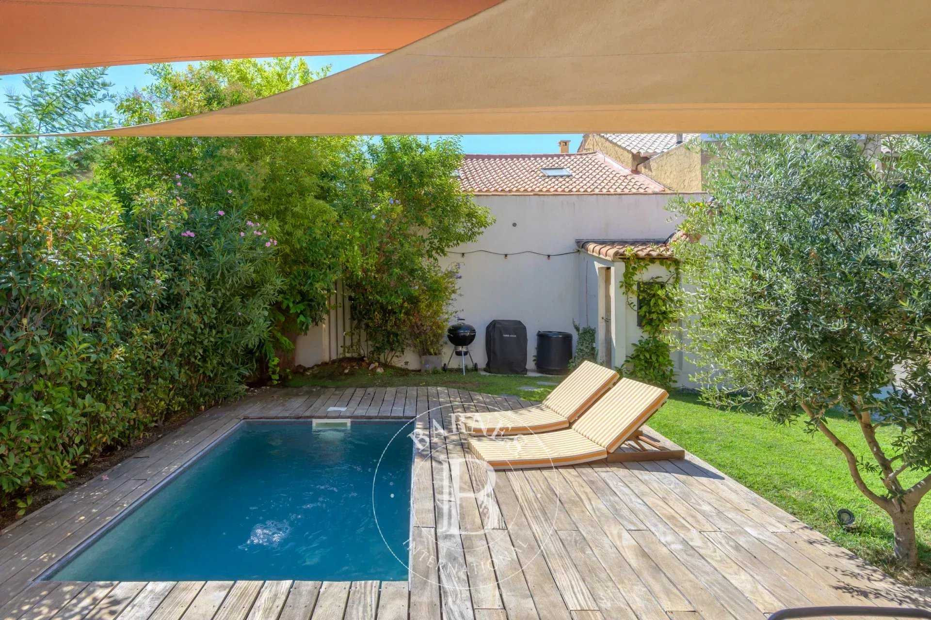 House Marseille 13008  -  ref 86153774 (picture 1)
