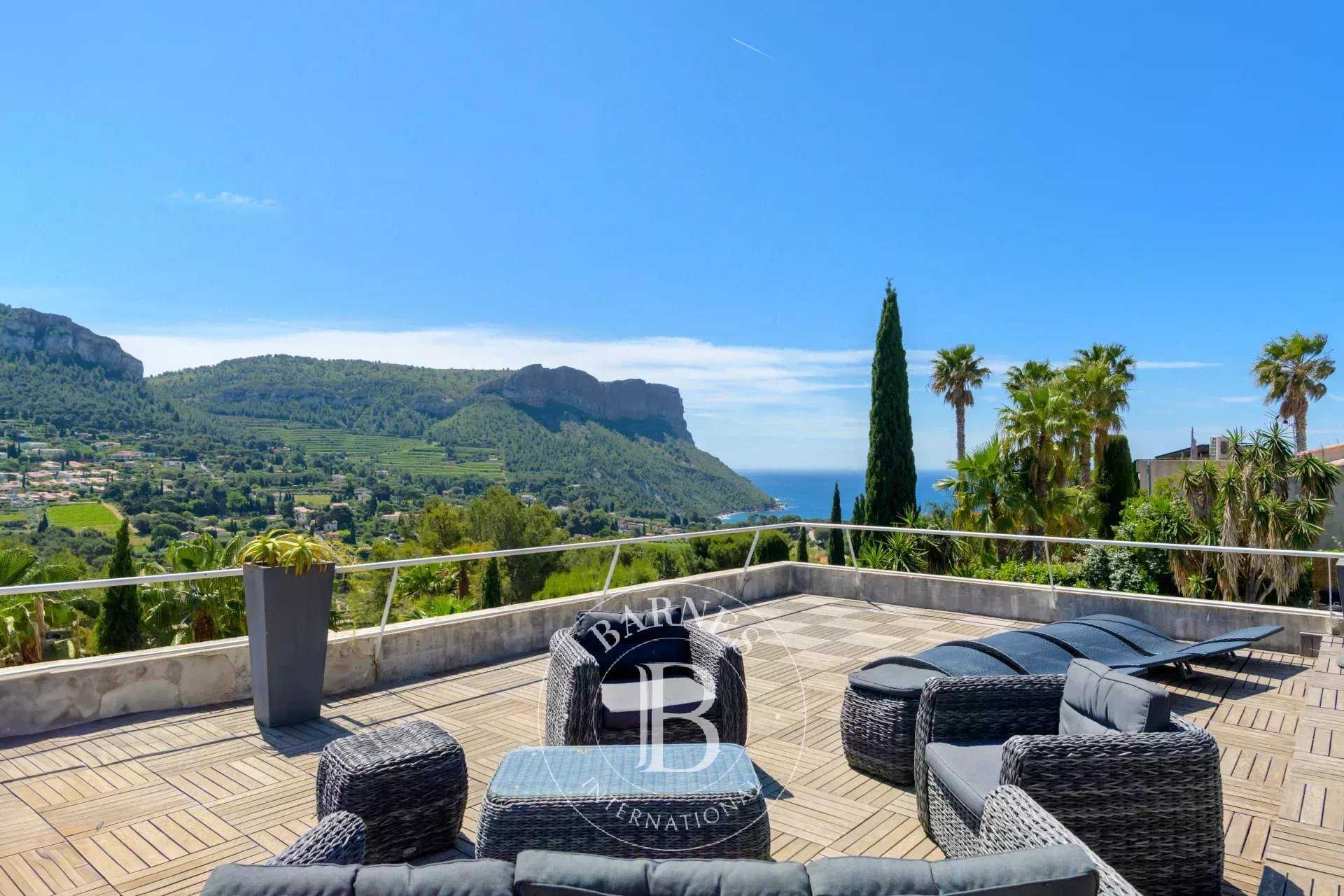 Maison Cassis  -  ref 85939678 (picture 2)