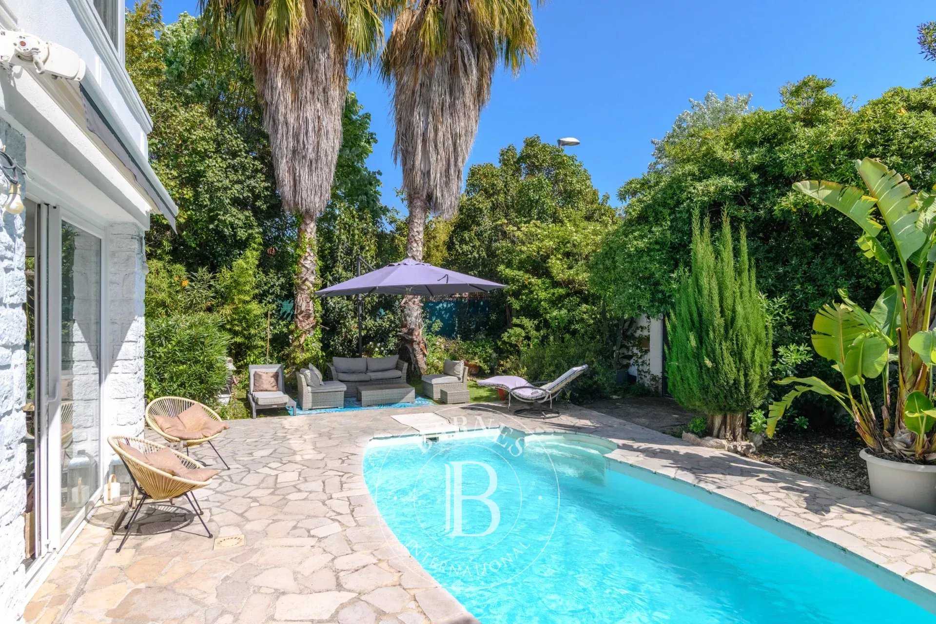 Villa Marseille 13008  -  ref 86933778 (picture 2)