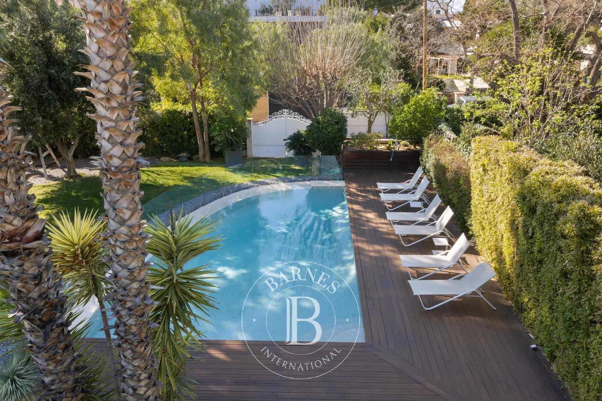 Villa Marseille 13008  -  ref 87093764 (picture 3)