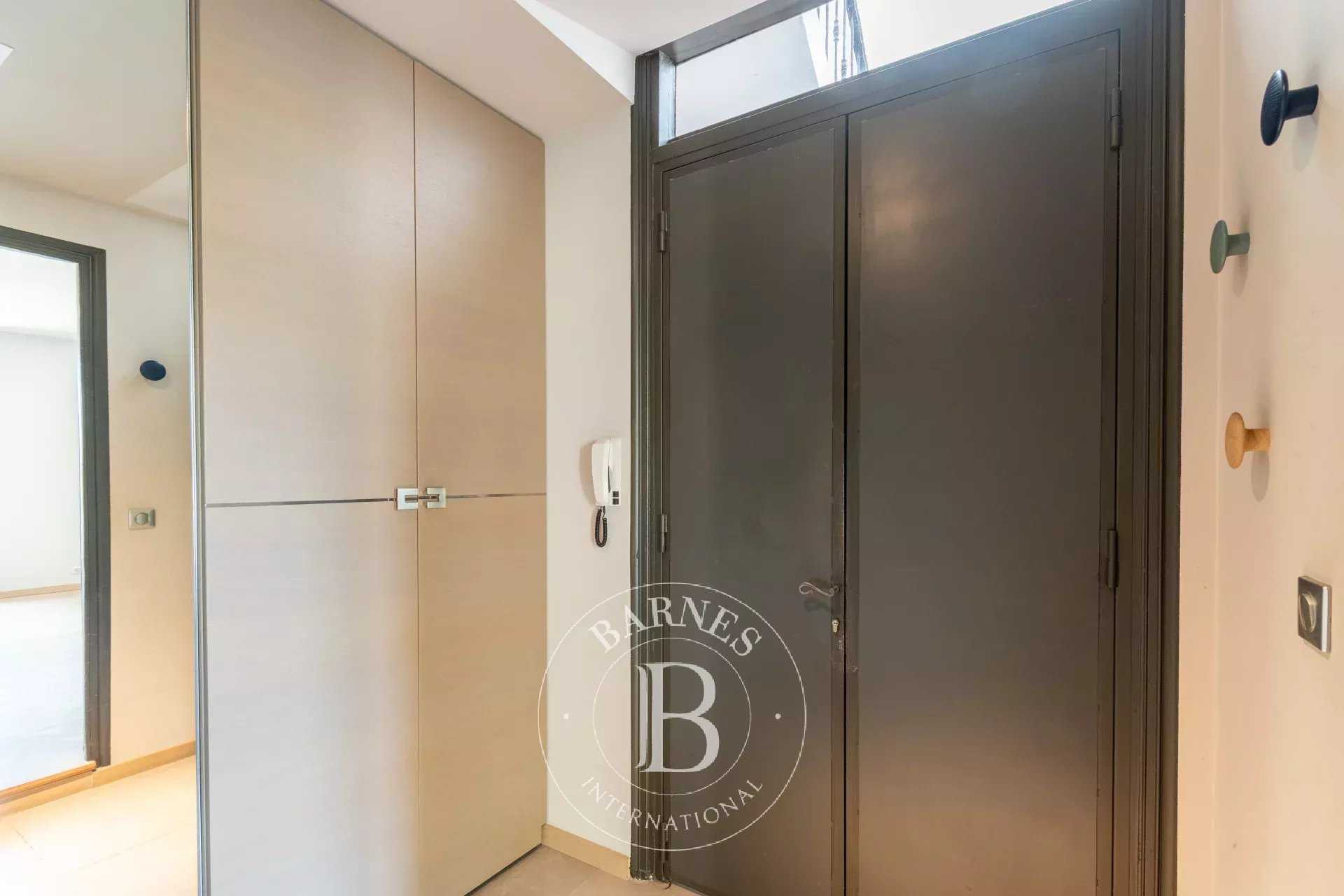 Apartment Aix-en-Provence  -  ref 85999446 (picture 2)
