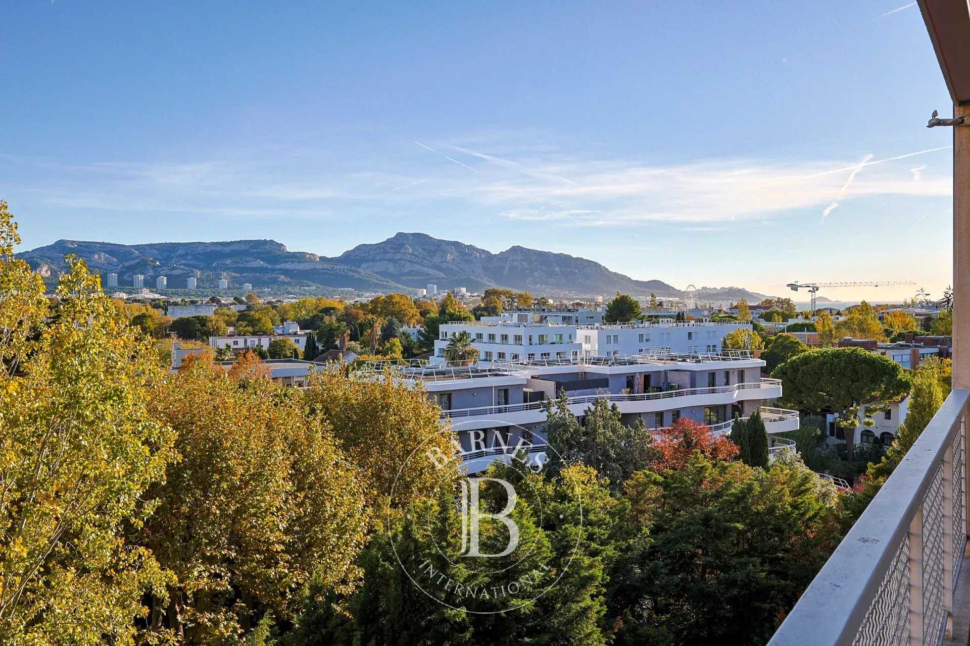 Appartement Marseille 13008  -  ref 86336357 (picture 1)