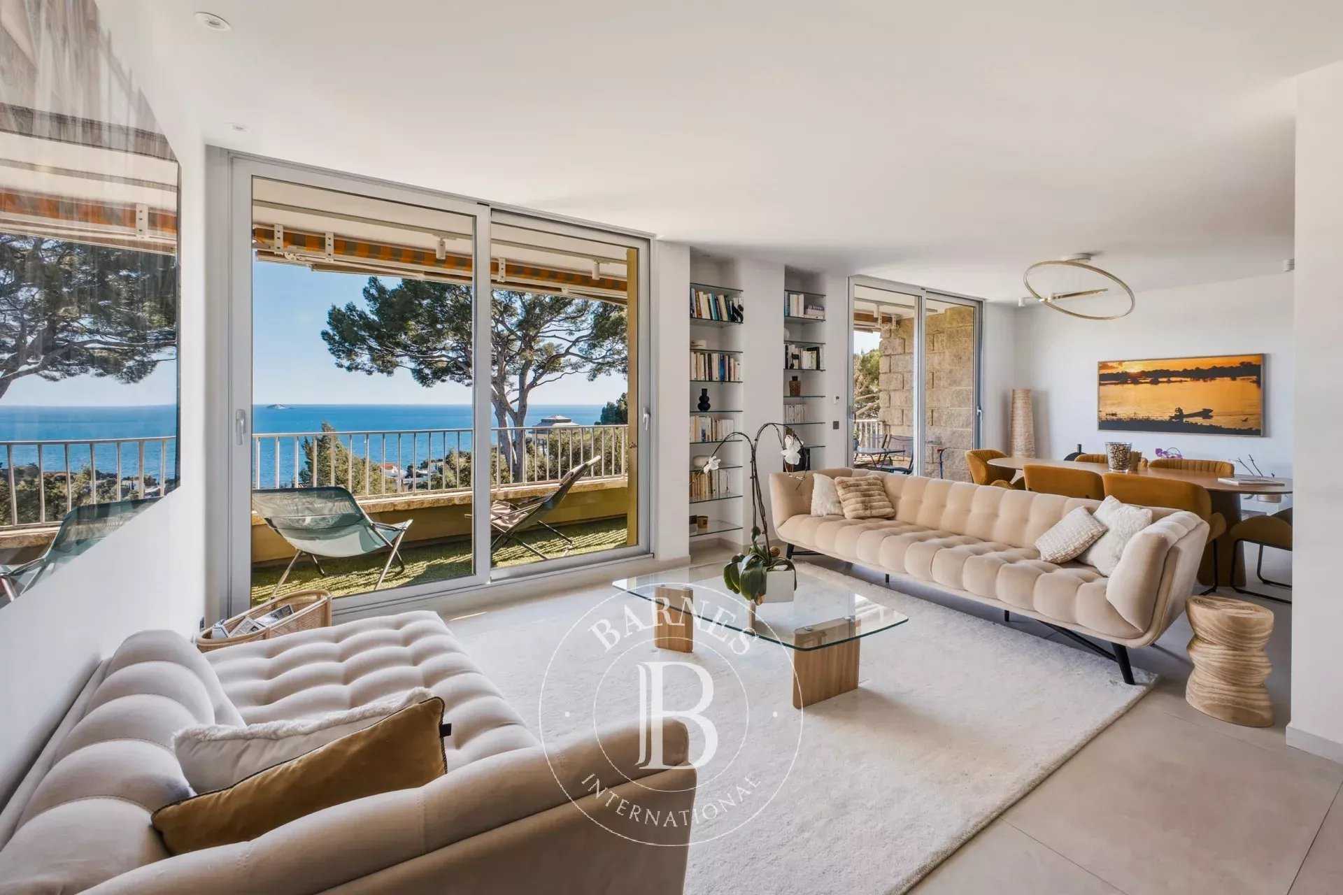 Apartment Marseille 13007  -  ref 87004233 (picture 2)