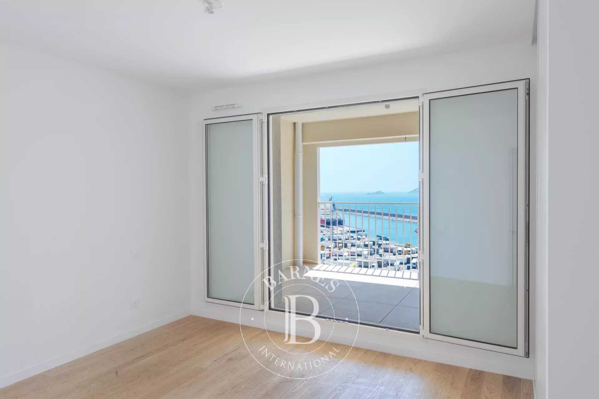 Appartement Marseille 13002  -  ref 83003205 (picture 2)
