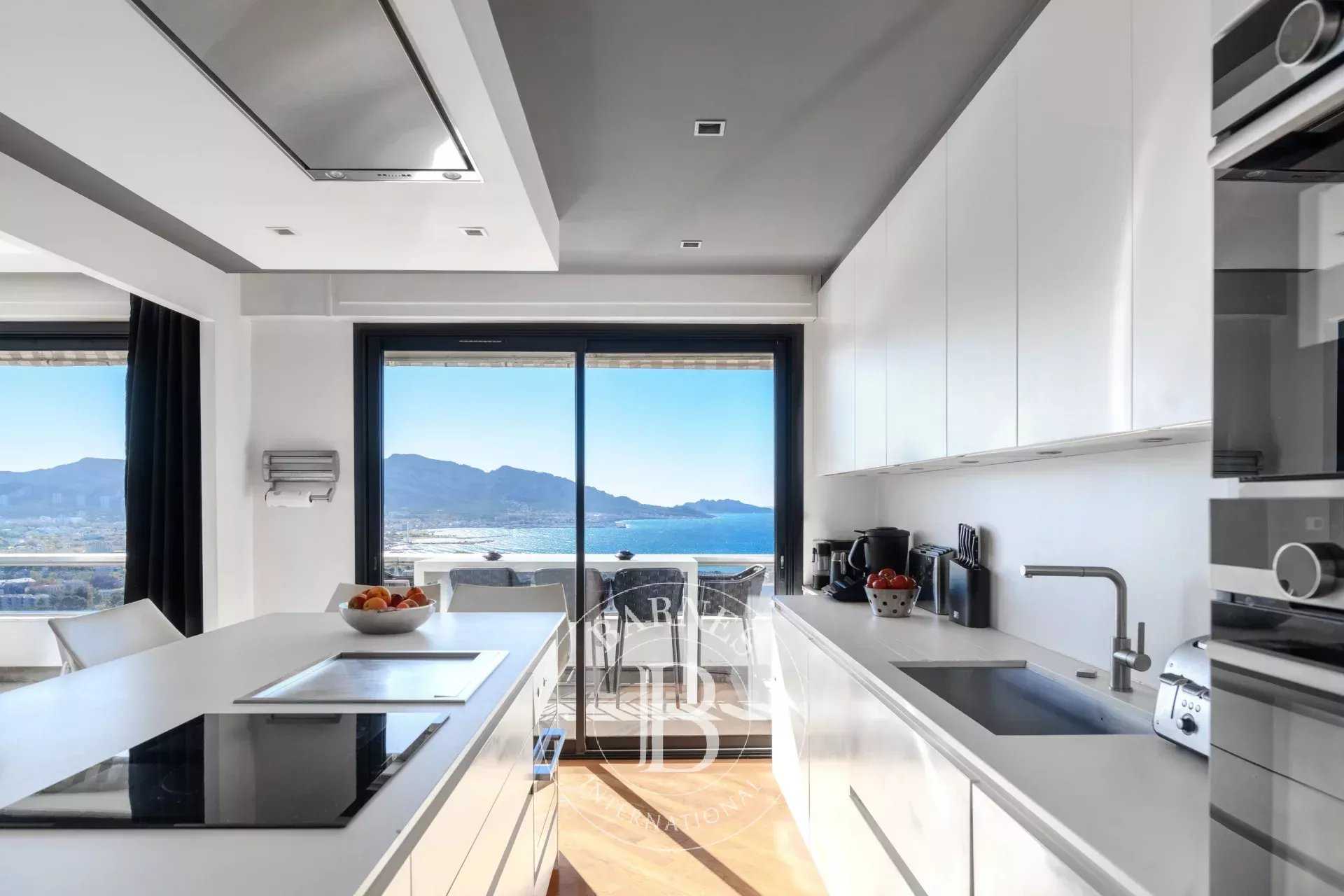 Appartement Marseille 13008  -  ref 86403677 (picture 3)