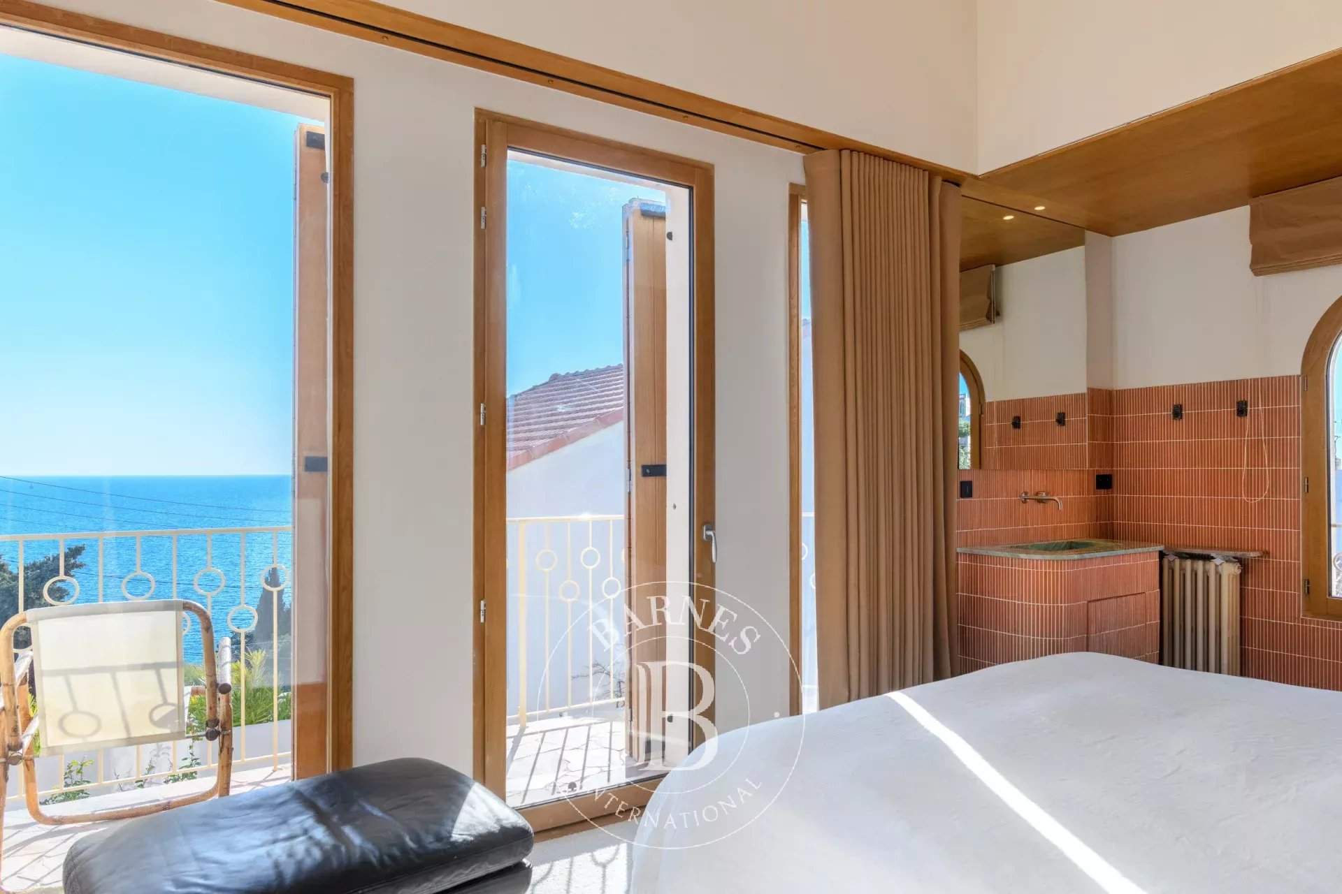 Marseille  - Maison 5 Pi&egrave;ces 4 Chambres - picture 9