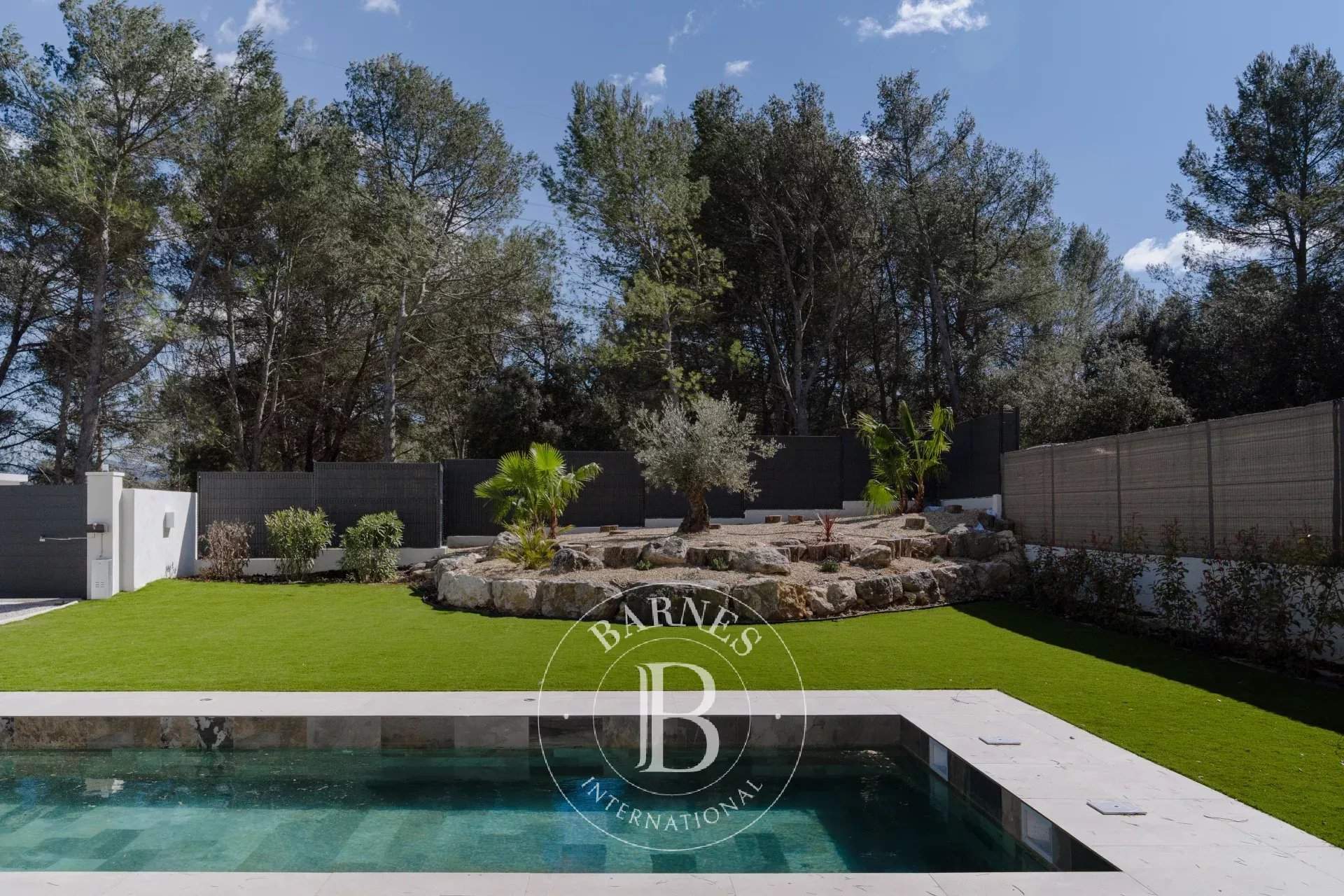 Cabriès  - Maison 7 Pi&egrave;ces 5 Chambres - picture 20