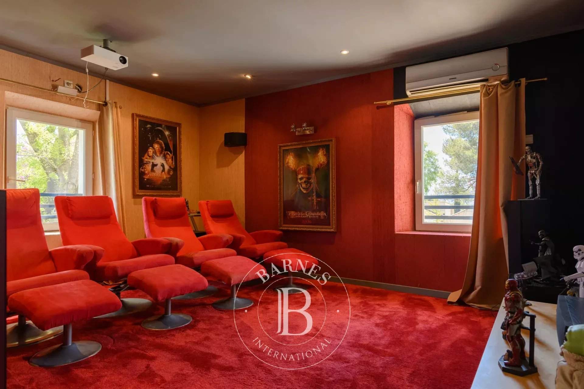 Aubagne  - Maison 6 Pi&egrave;ces 5 Chambres - picture 13