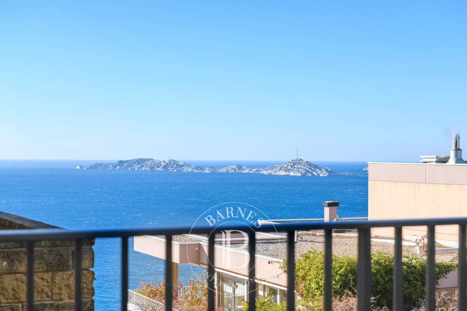 Marseille  - Apartment 3 Bedrooms - picture 6