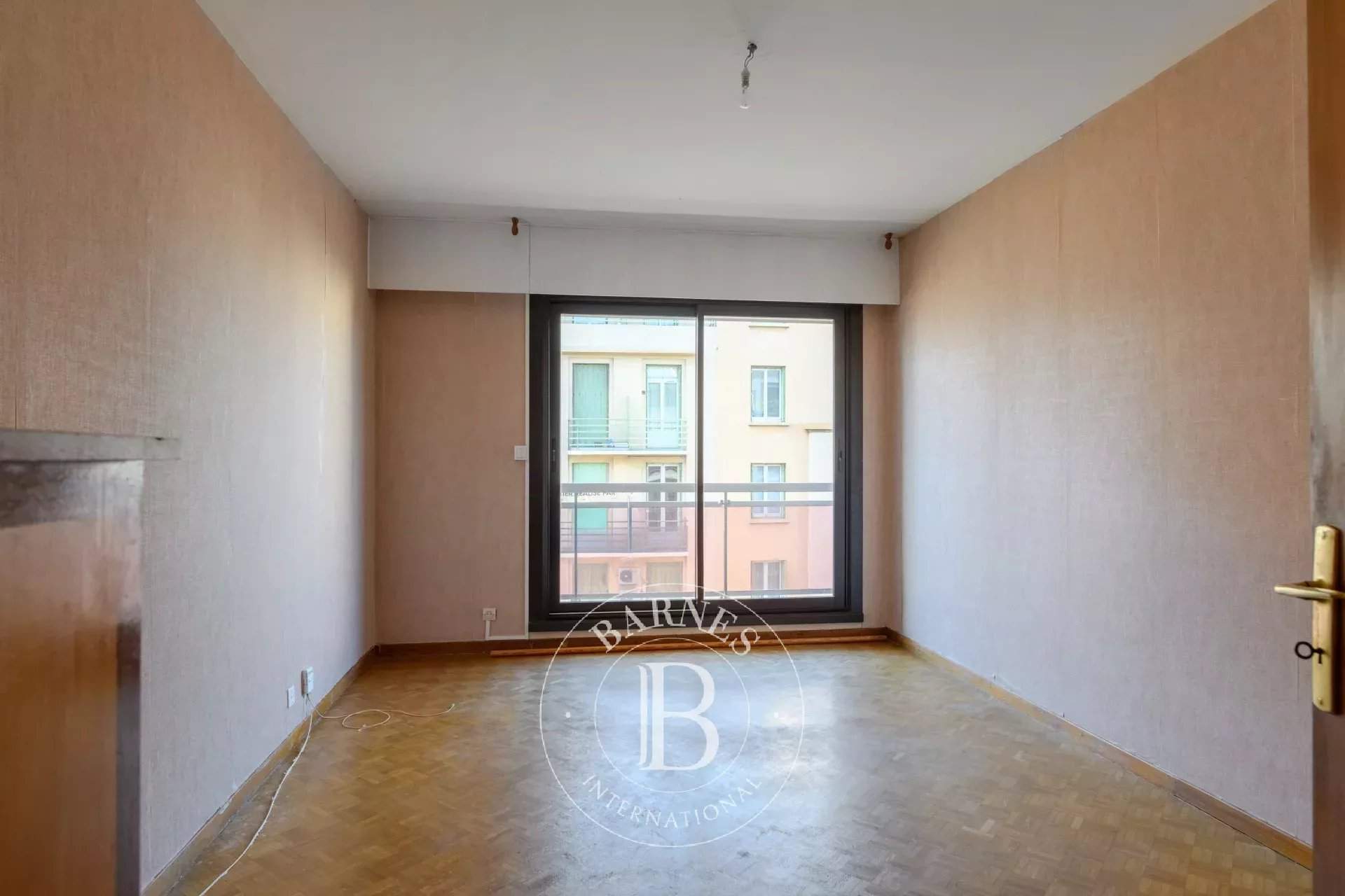 Marseille  - Apartment 5 Bedrooms - picture 9