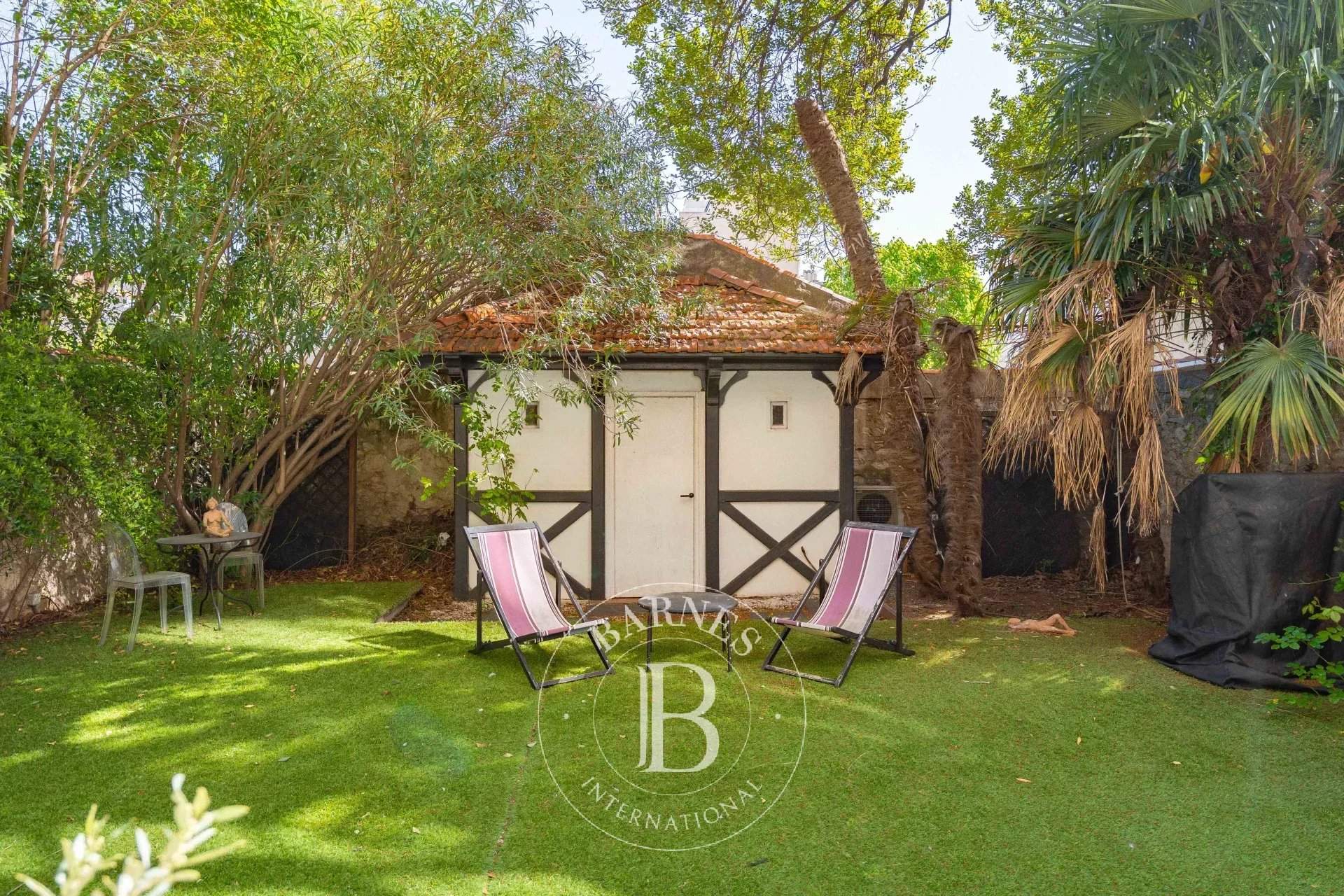 Marseille  - Appartement 7 Pi&egrave;ces 5 Chambres - picture 2