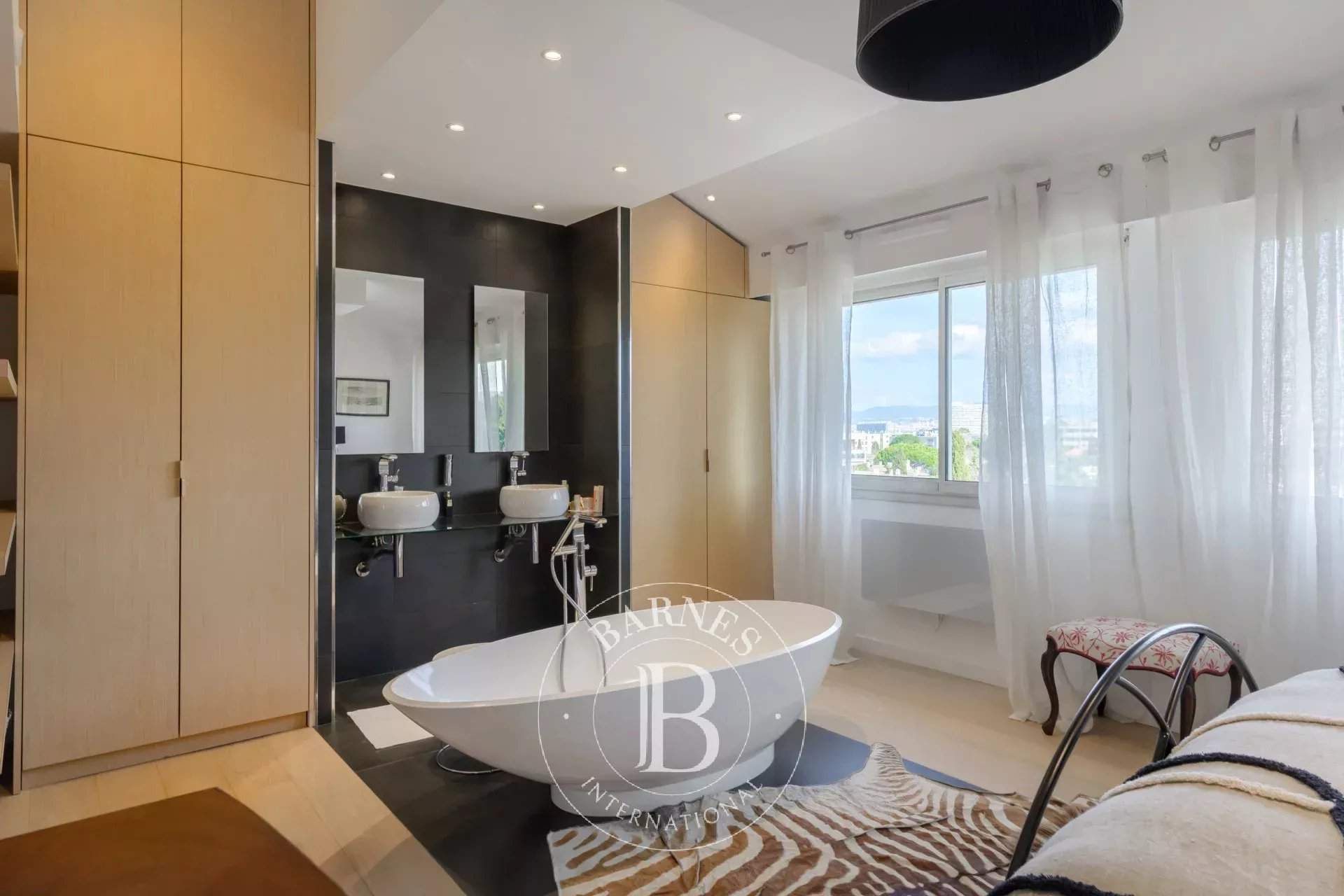 Marseille  - Apartment 3 Bedrooms - picture 16