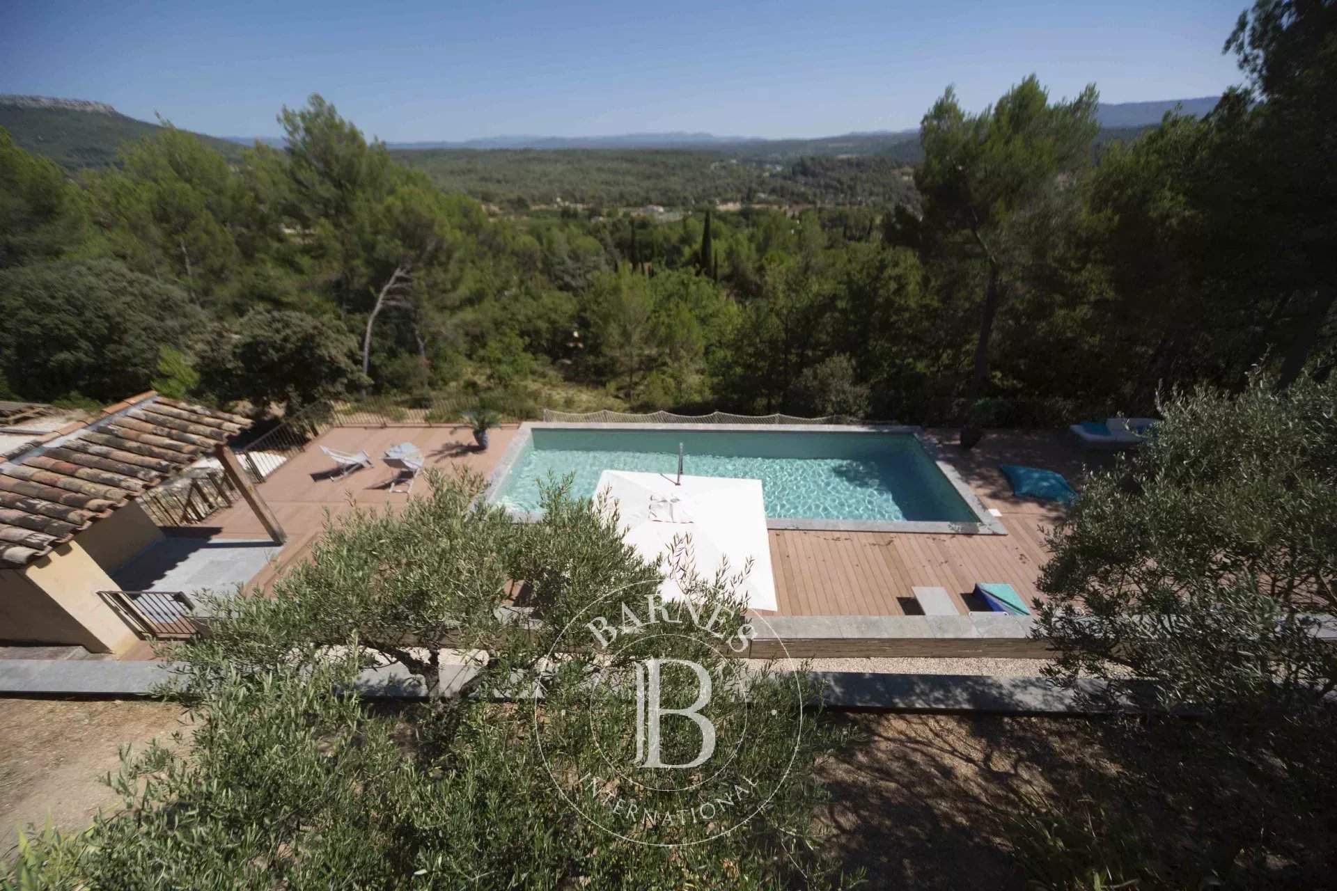 Le Tholonet  - Maison 5 Pièces 4 Chambres - picture 15