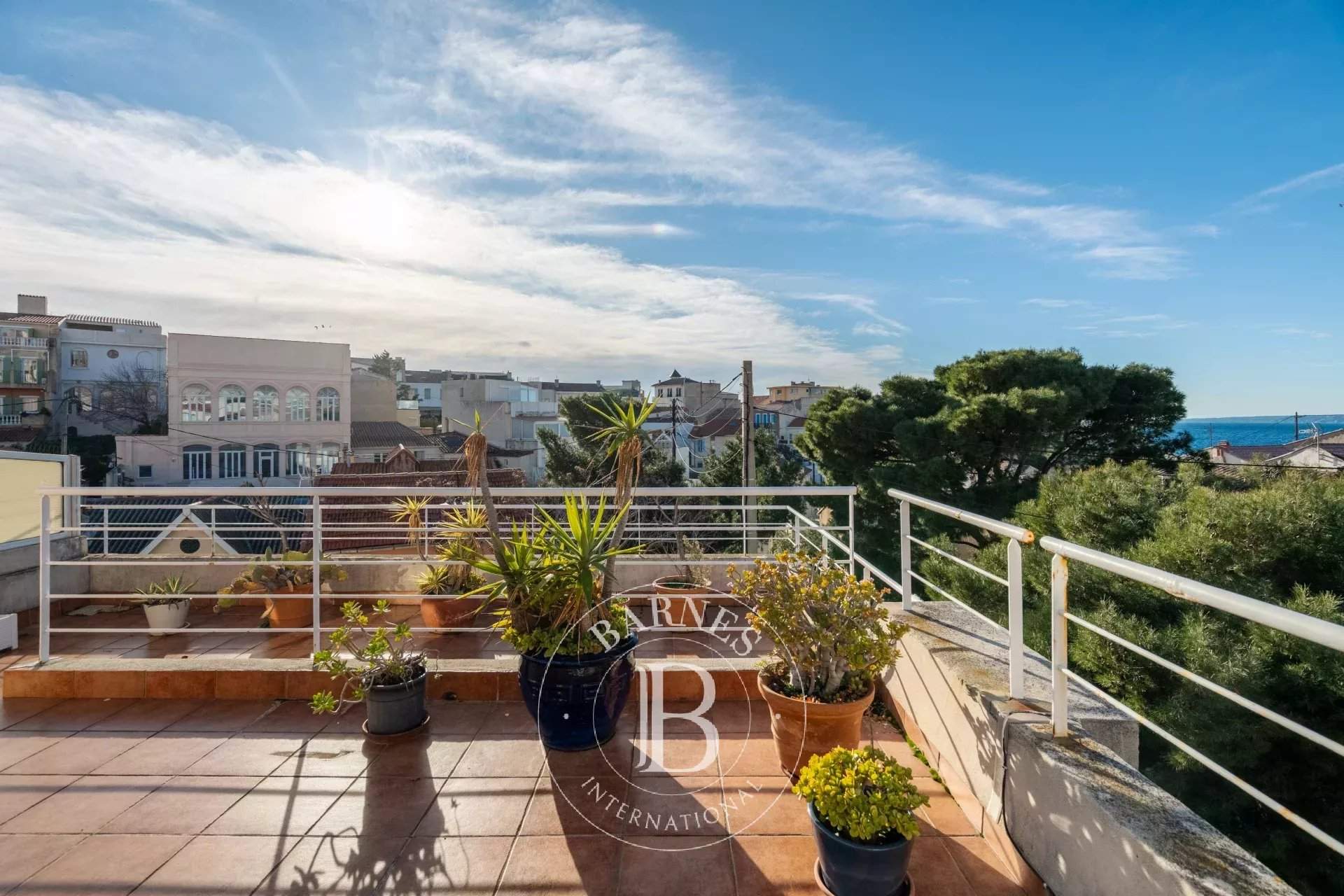 Marseille  - Apartment 3 Bedrooms - picture 16