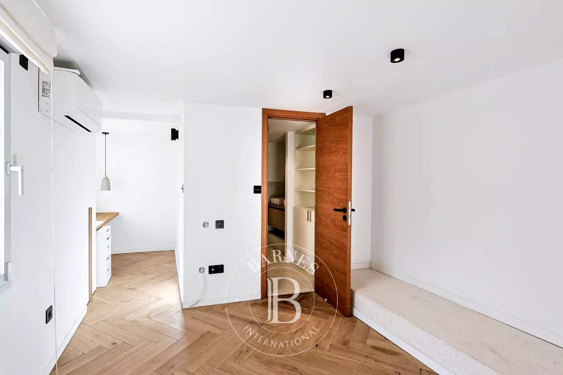 Marseille  - Maison 5 Pièces 3 Chambres - picture 17