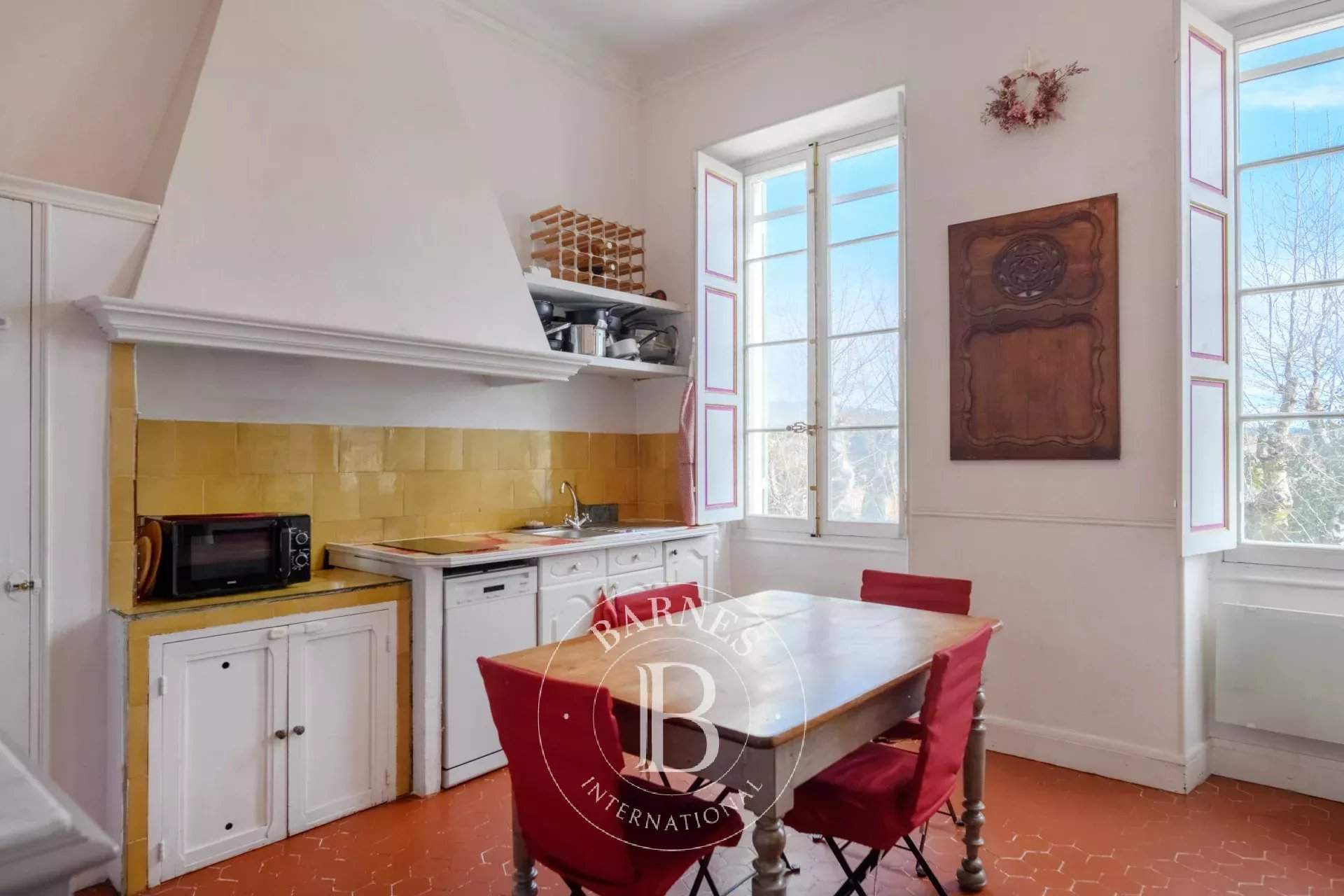 Marseille  - House 6 Bedrooms - picture 17