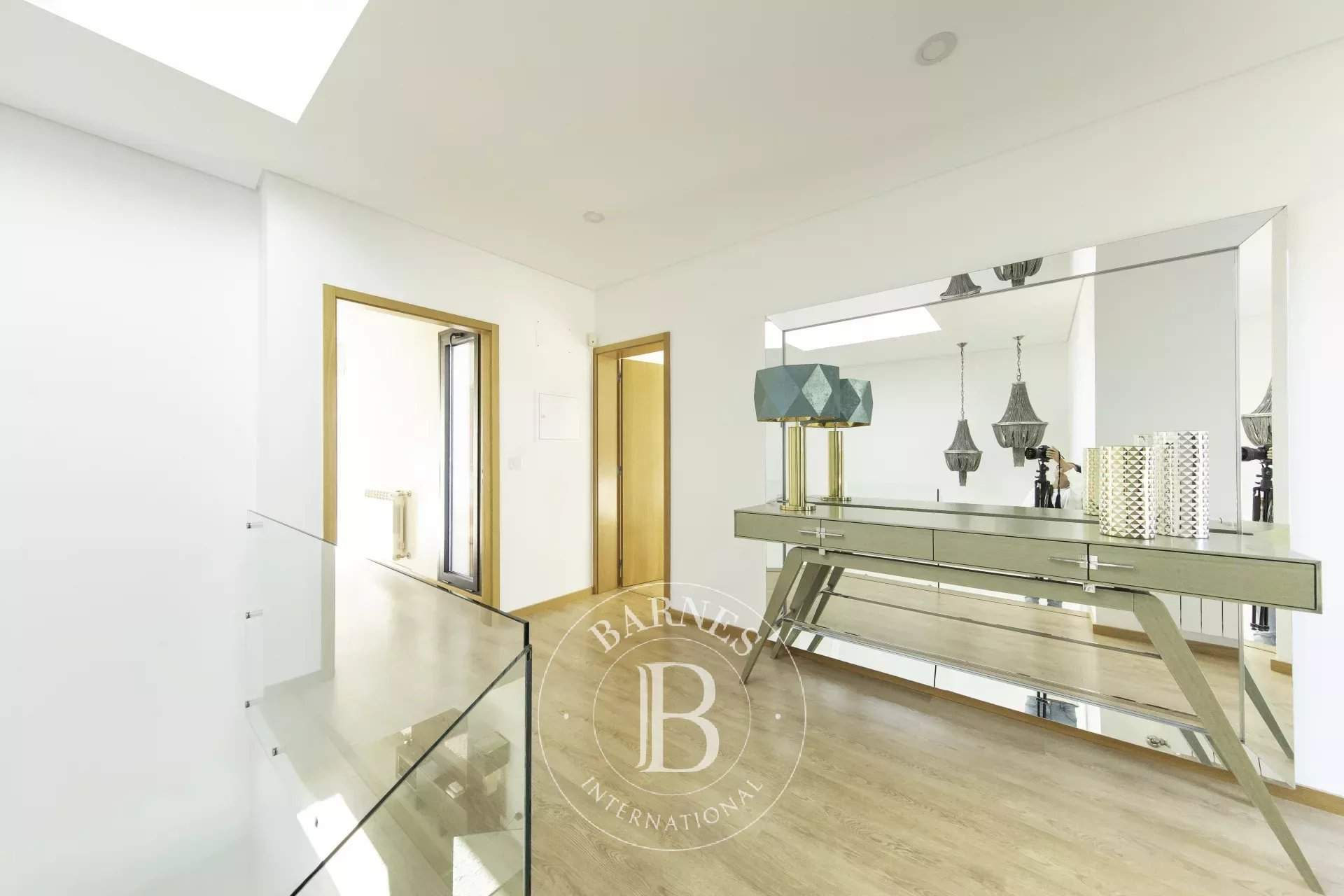 Martigues  - Villa 5 Pi&egrave;ces 4 Chambres - picture 9