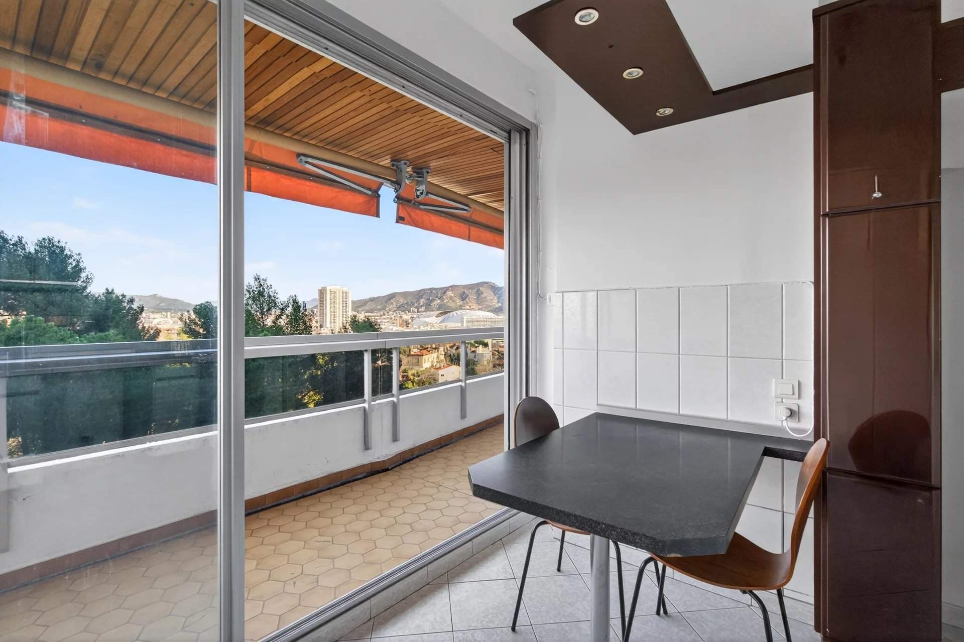 Marseille  - Apartment 2 Bedrooms - picture 12