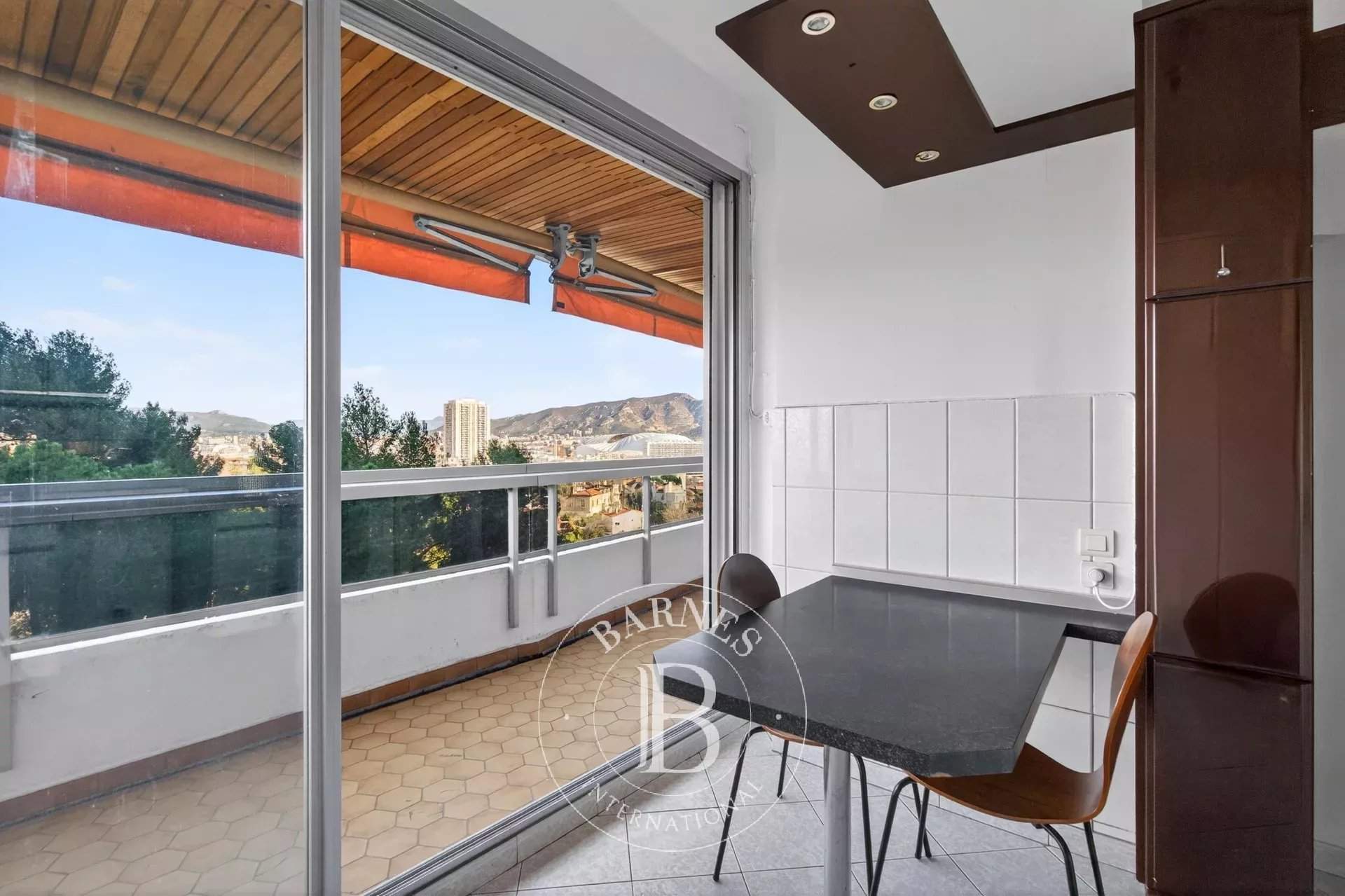 Marseille  - Apartment 2 Bedrooms - picture 12