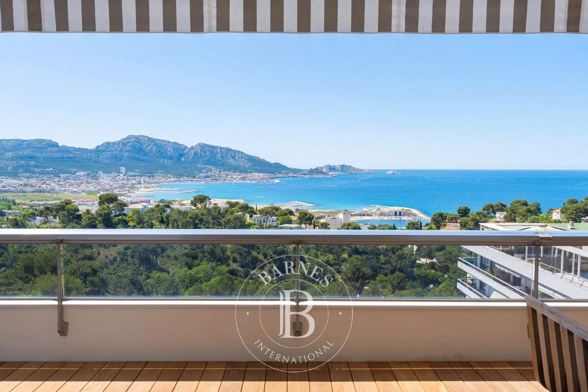 Marseille  - Apartment 3 Bedrooms - picture 7