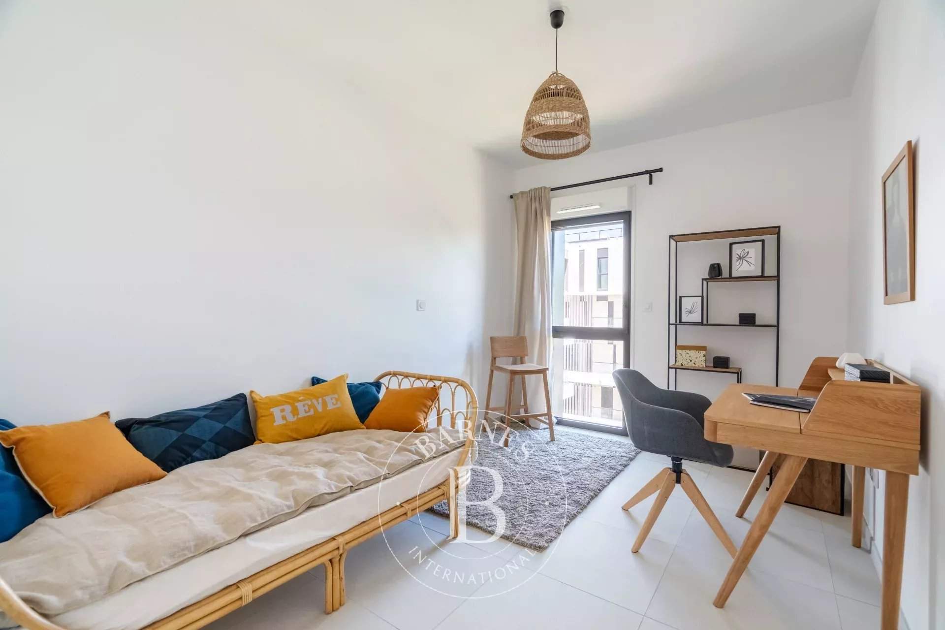 Marseille  - Apartment 4 Bedrooms - picture 9