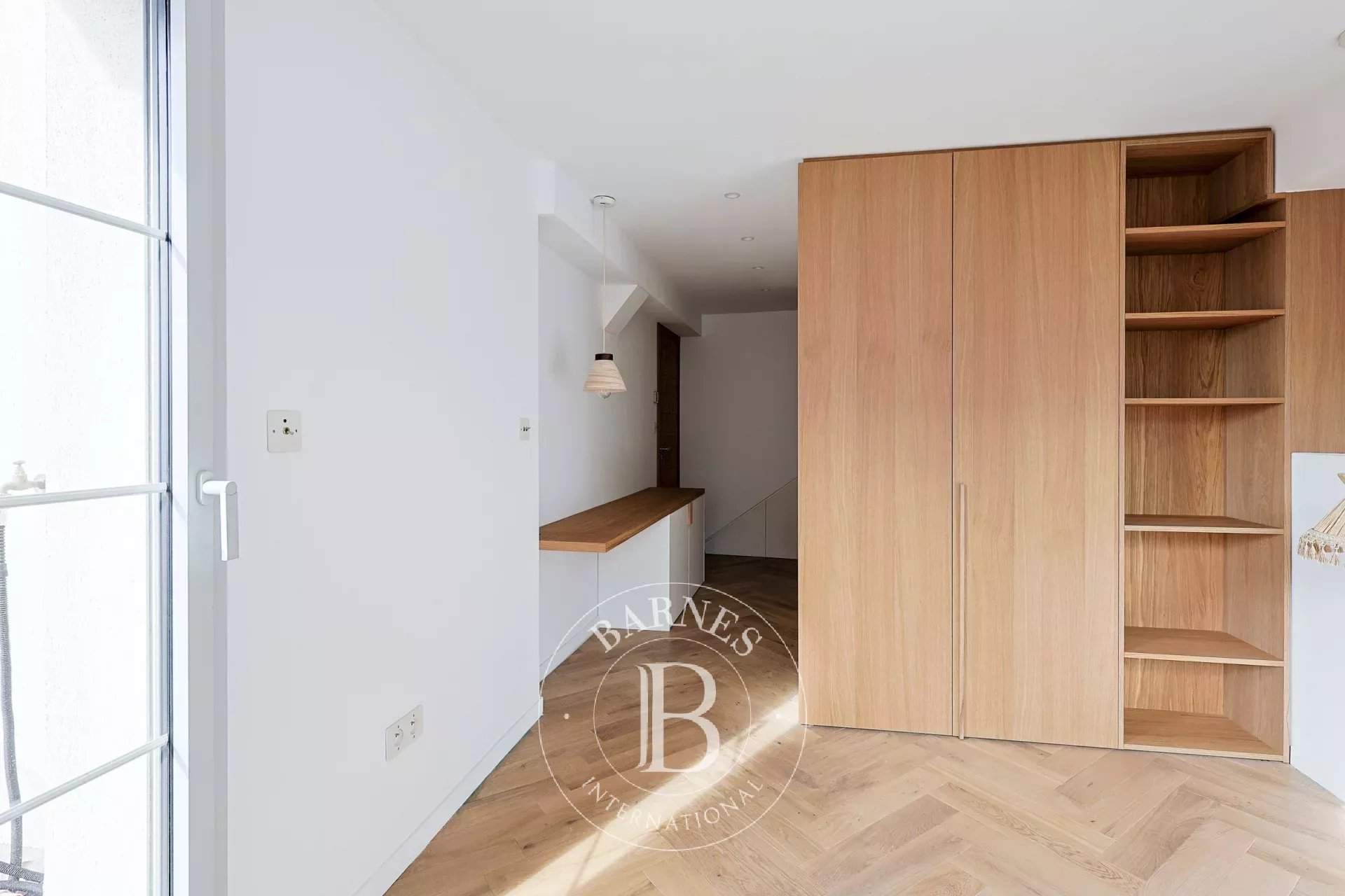 Marseille  - Maison 5 Pièces 3 Chambres - picture 11