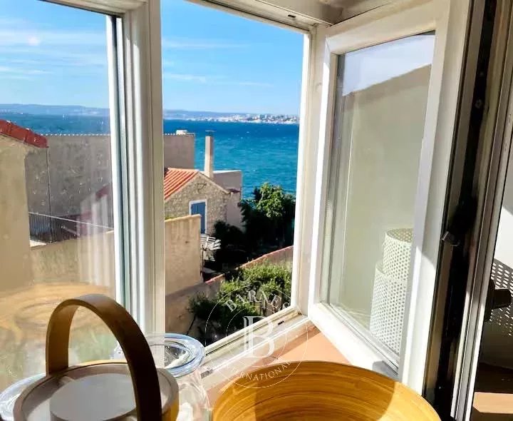 Marseille  - Apartment 2 Bedrooms - picture 1