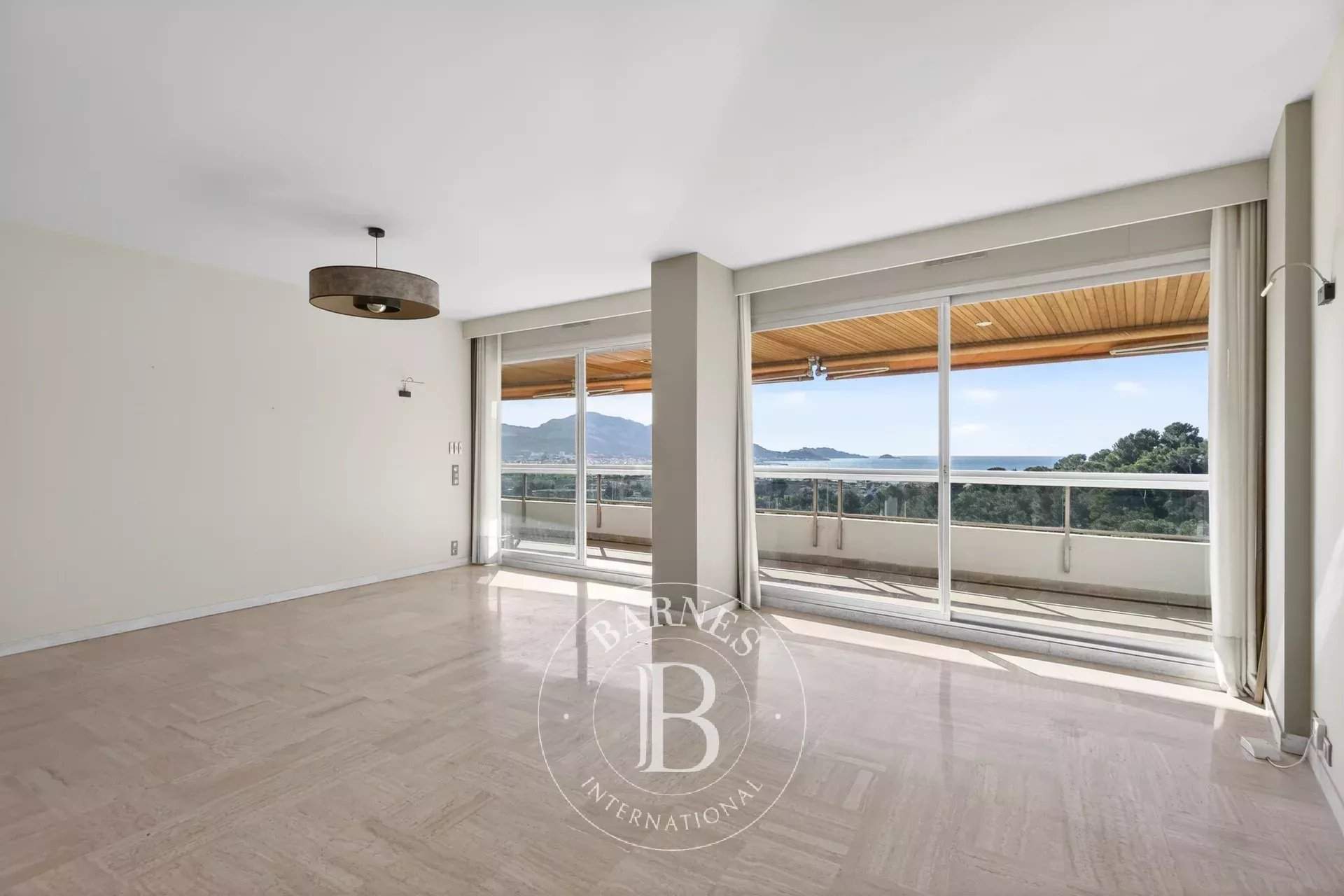 Marseille  - Apartment 2 Bedrooms - picture 5