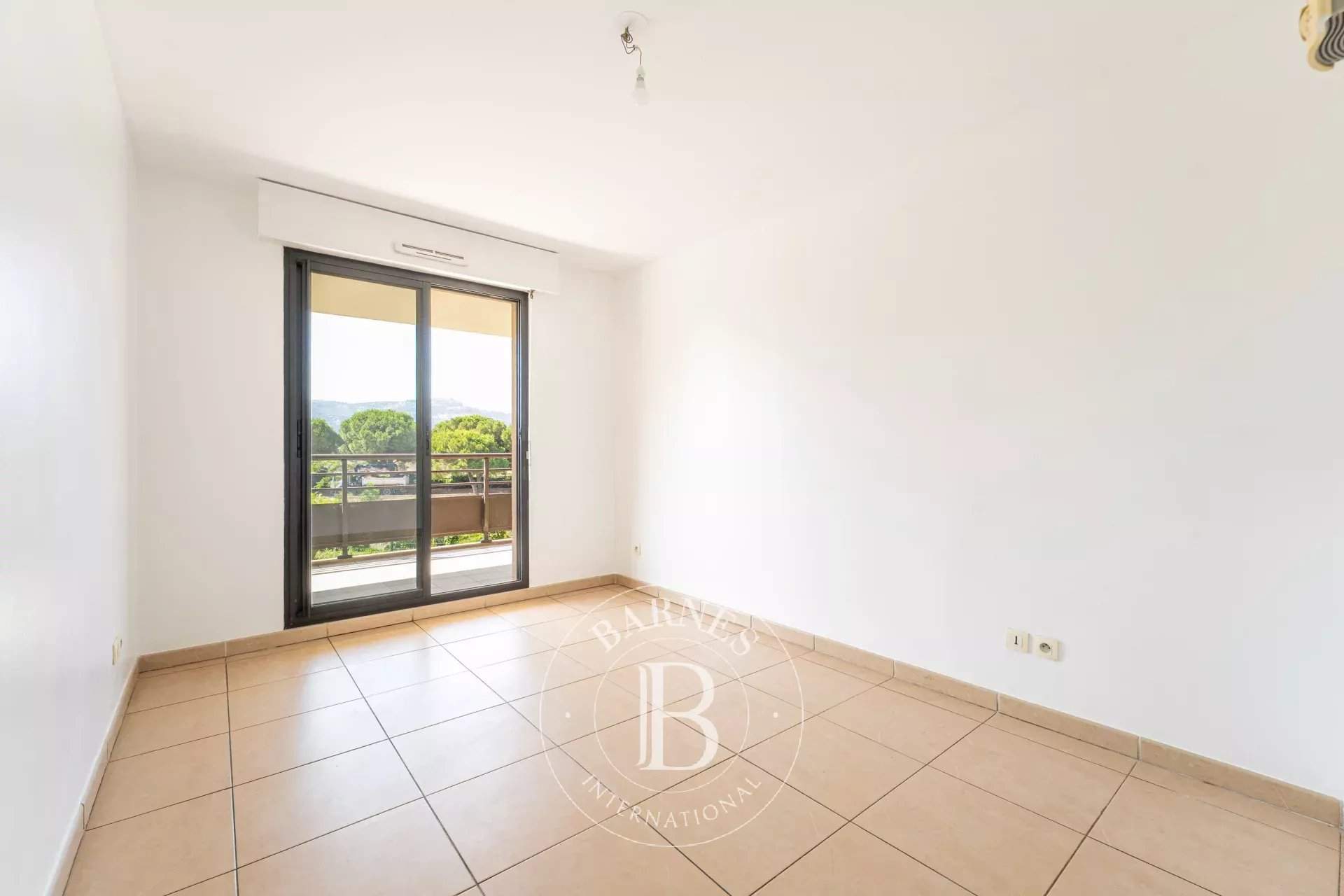 Marseille  - Apartment 2 Bedrooms - picture 12