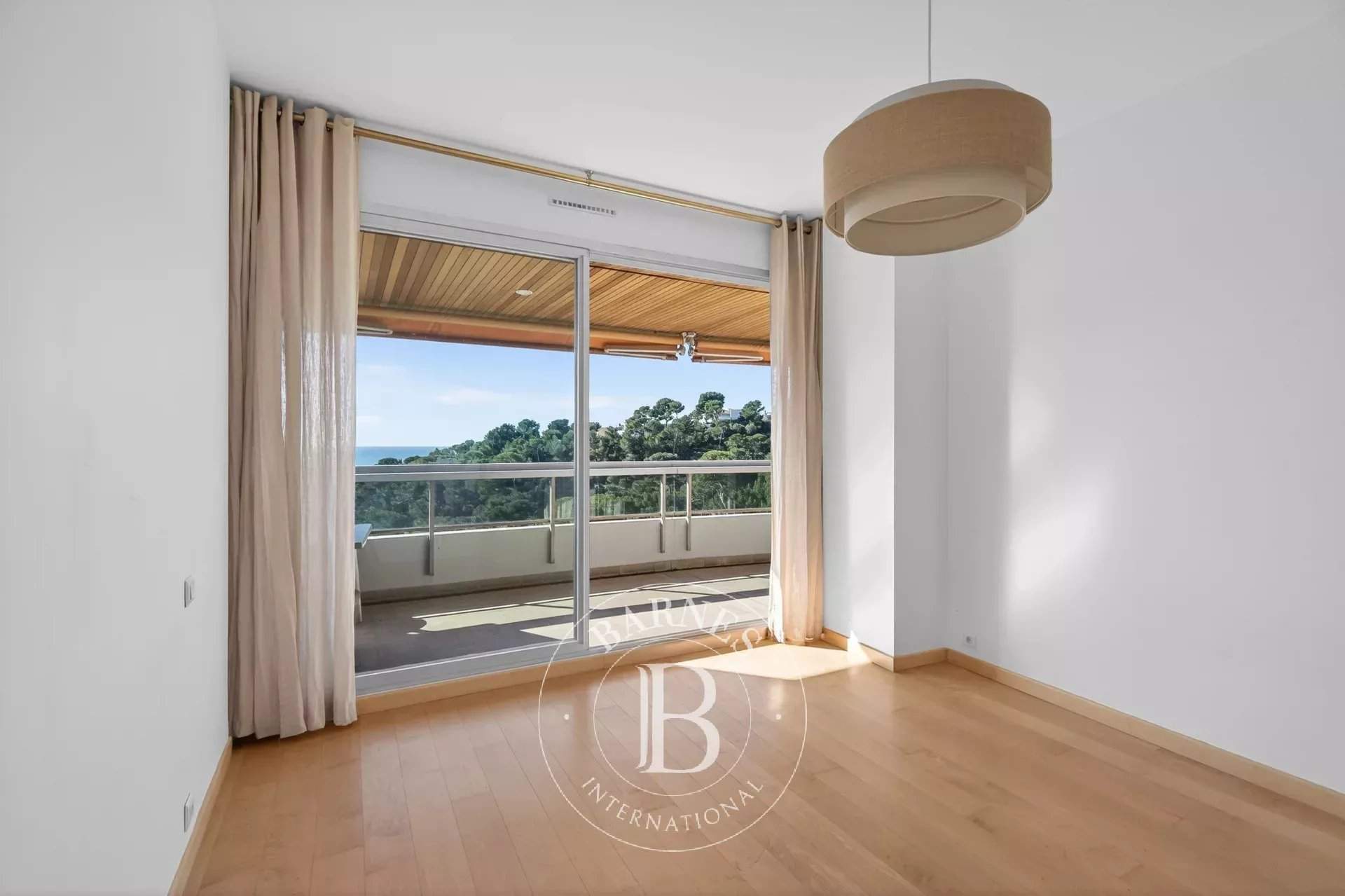 Marseille  - Apartment 2 Bedrooms - picture 16