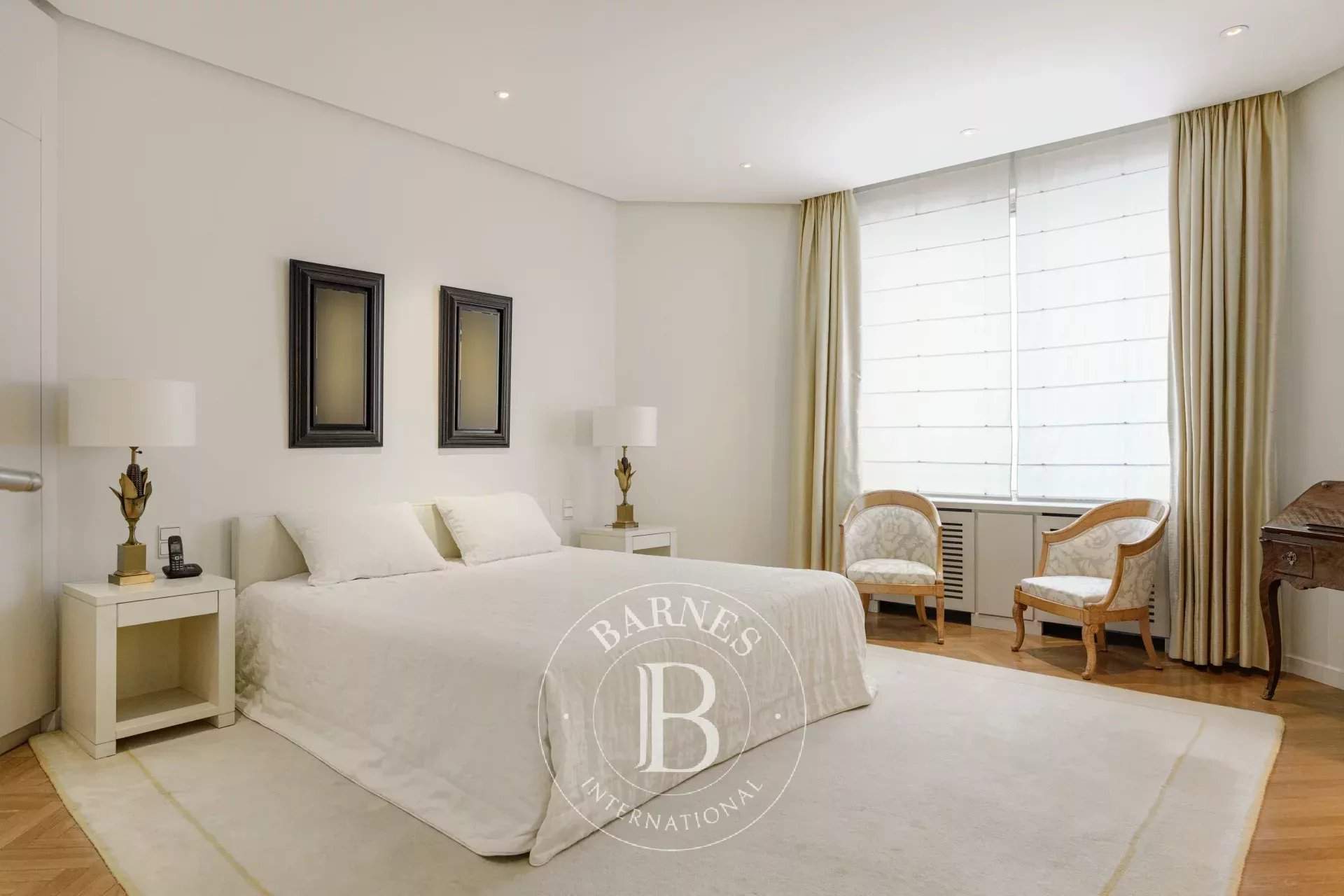 Marseille  - Apartment 3 Bedrooms - picture 9