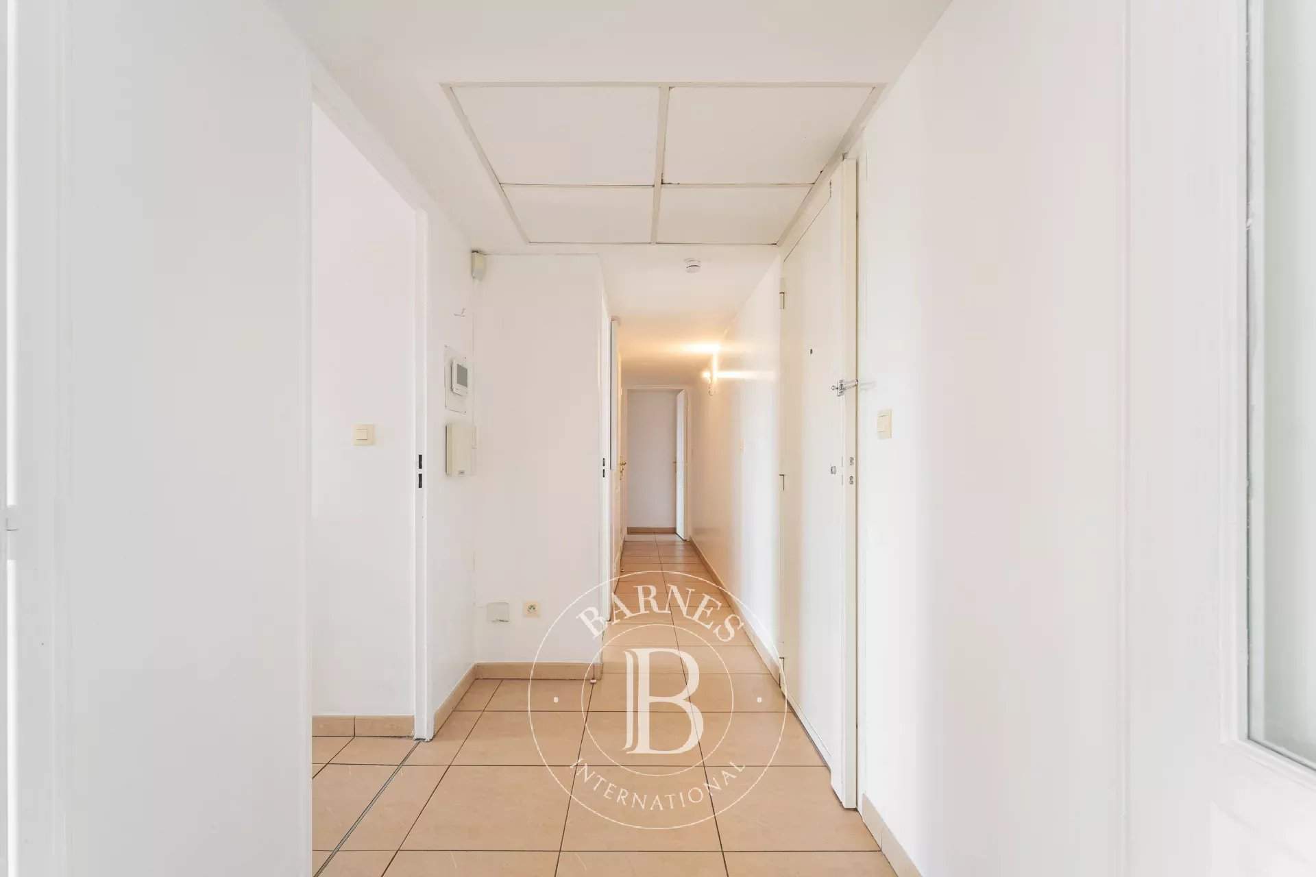 Marseille  - Apartment 2 Bedrooms - picture 14