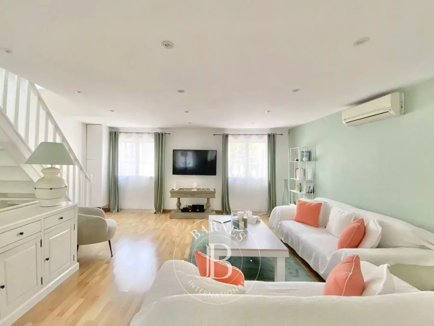 Marseille  - House 2 Bedrooms - picture 2