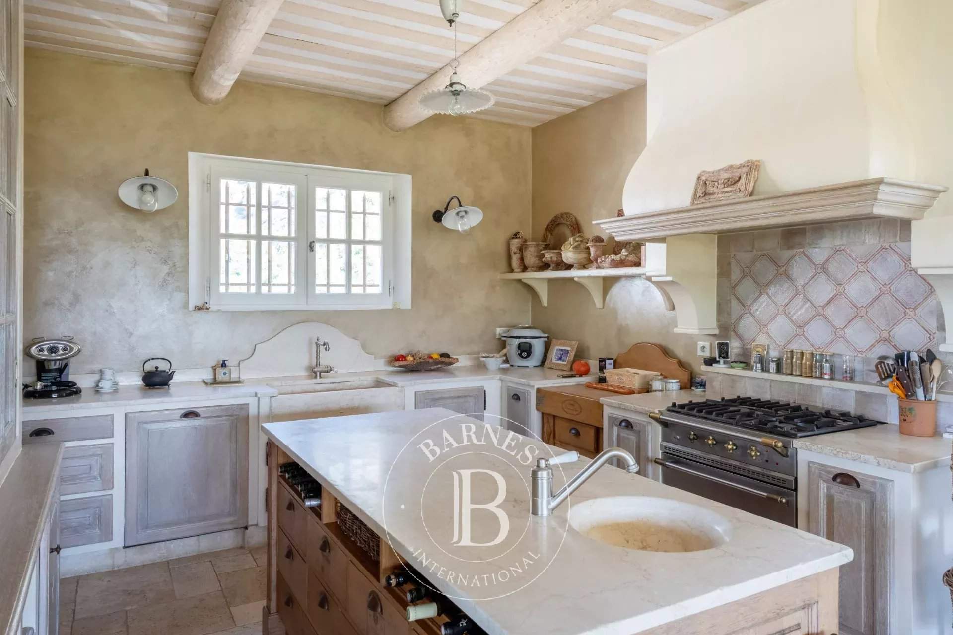 Gémenos  - Bastide 7 Pi&egrave;ces 4 Chambres - picture 13