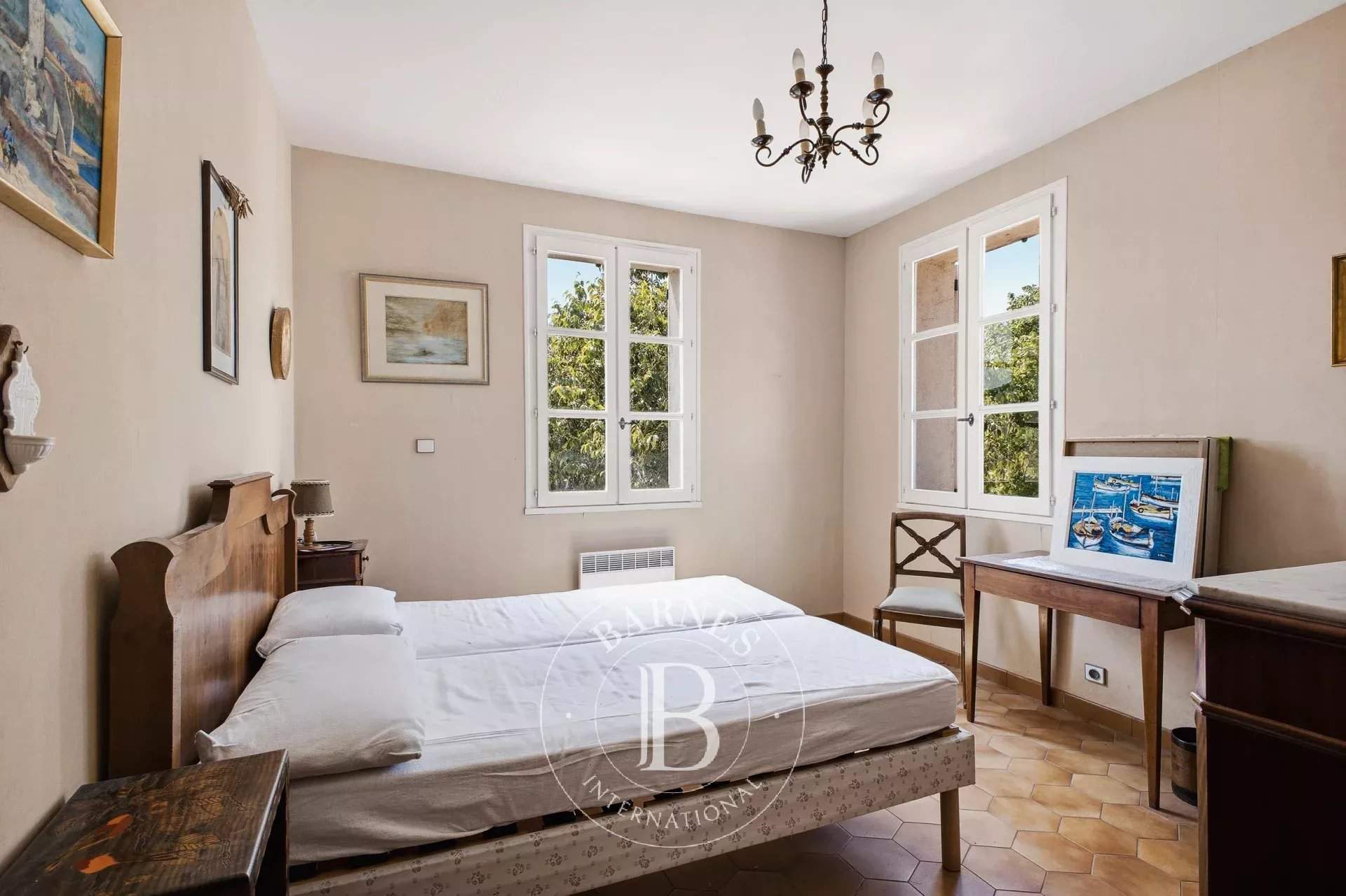 Marseille  - House 5 Bedrooms - picture 14