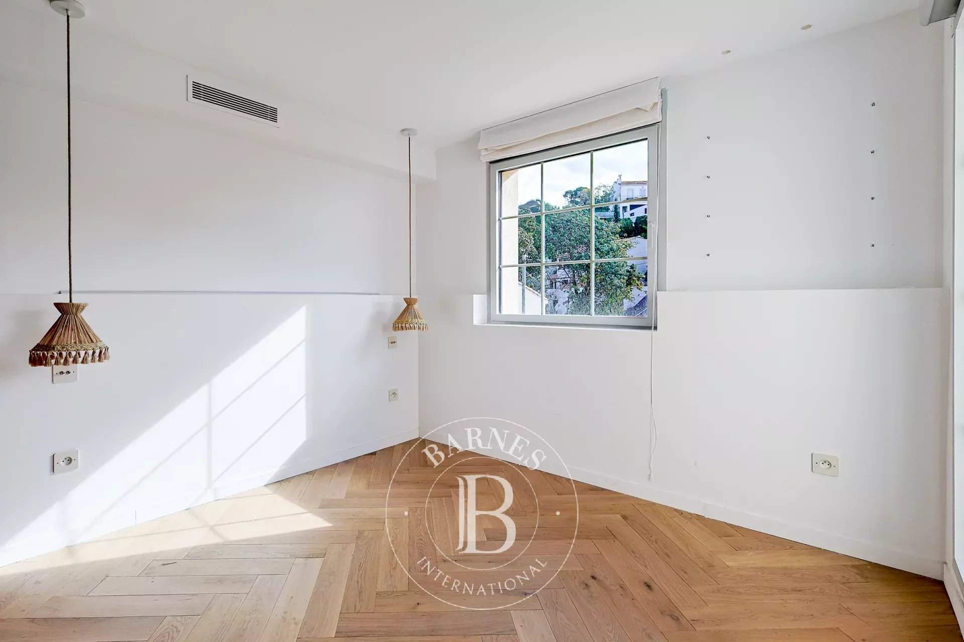 Marseille  - Maison 5 Pièces 3 Chambres - picture 7