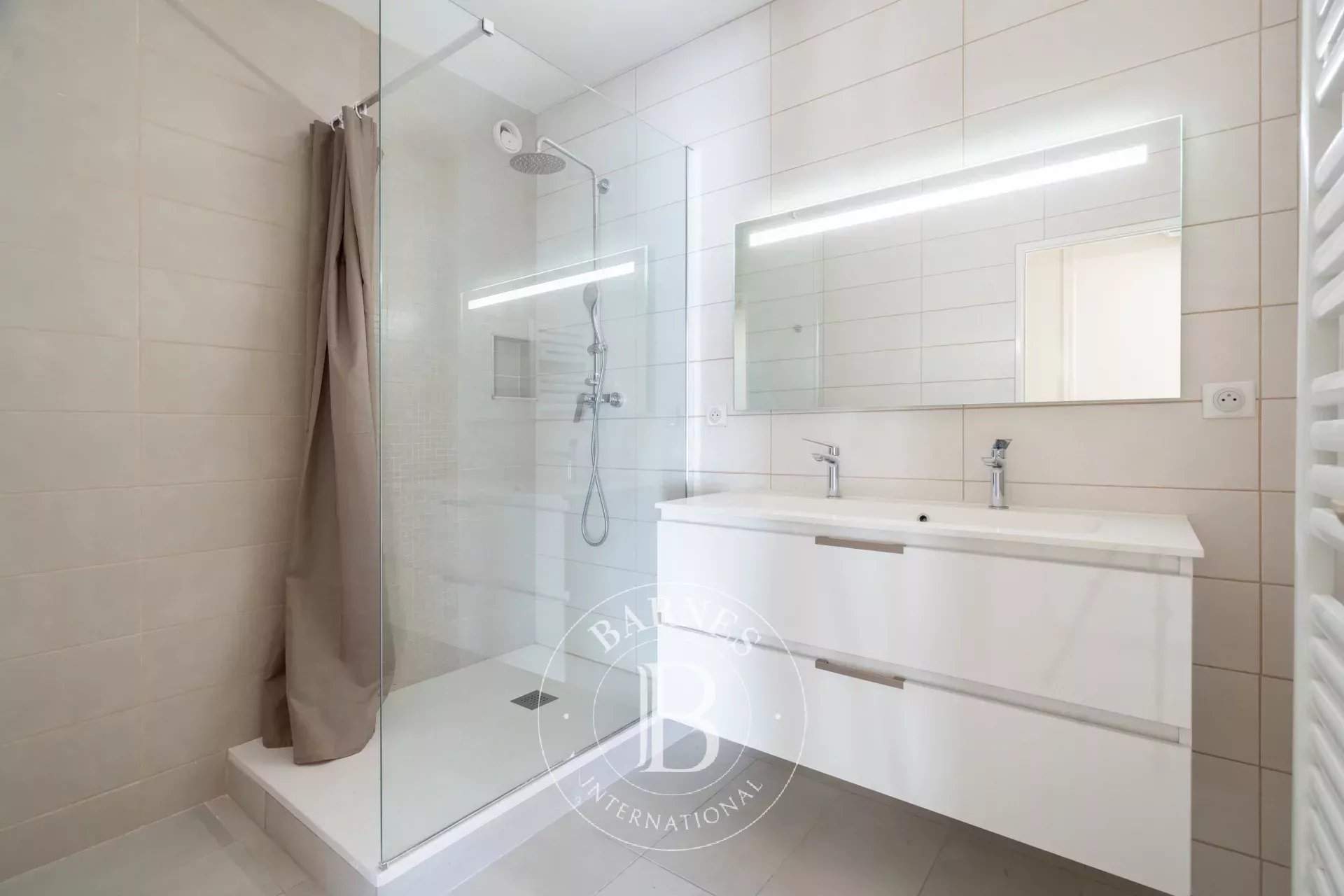 Marseille  - Apartment 2 Bedrooms - picture 8