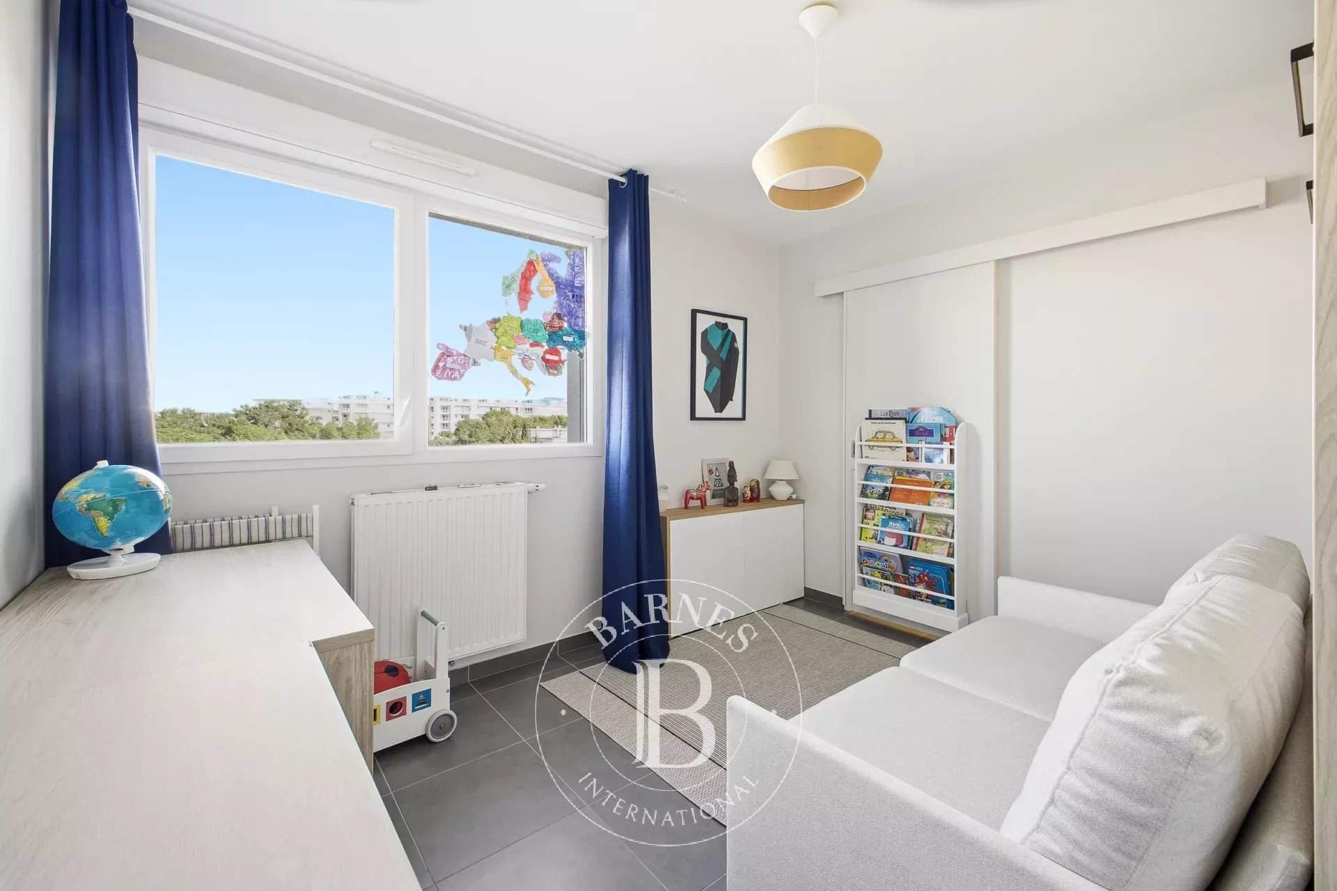 Marseille  - Apartment 4 Bedrooms - picture 8