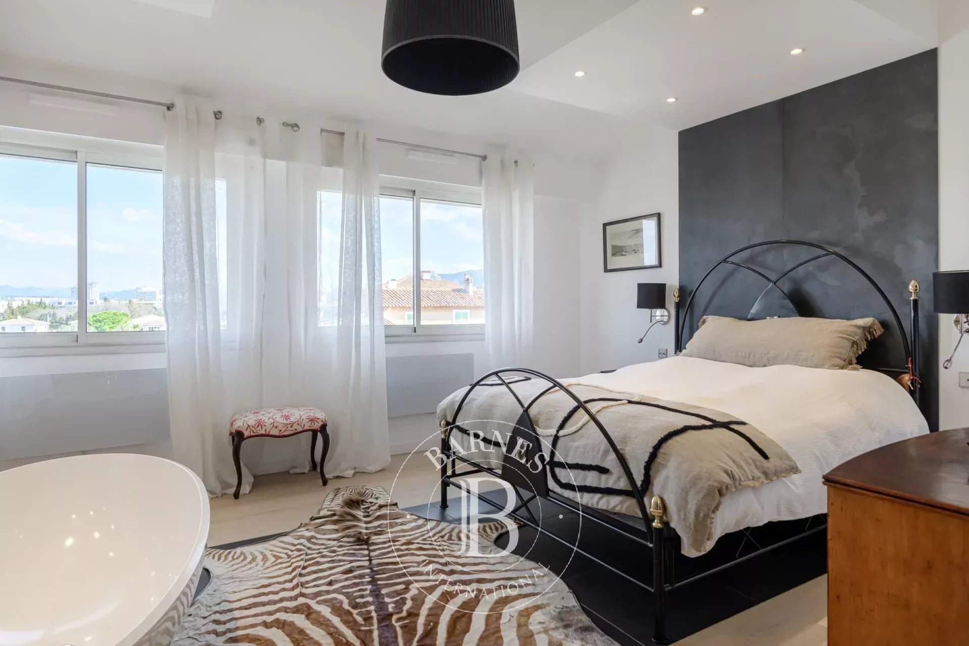 Marseille  - Apartment 3 Bedrooms - picture 17