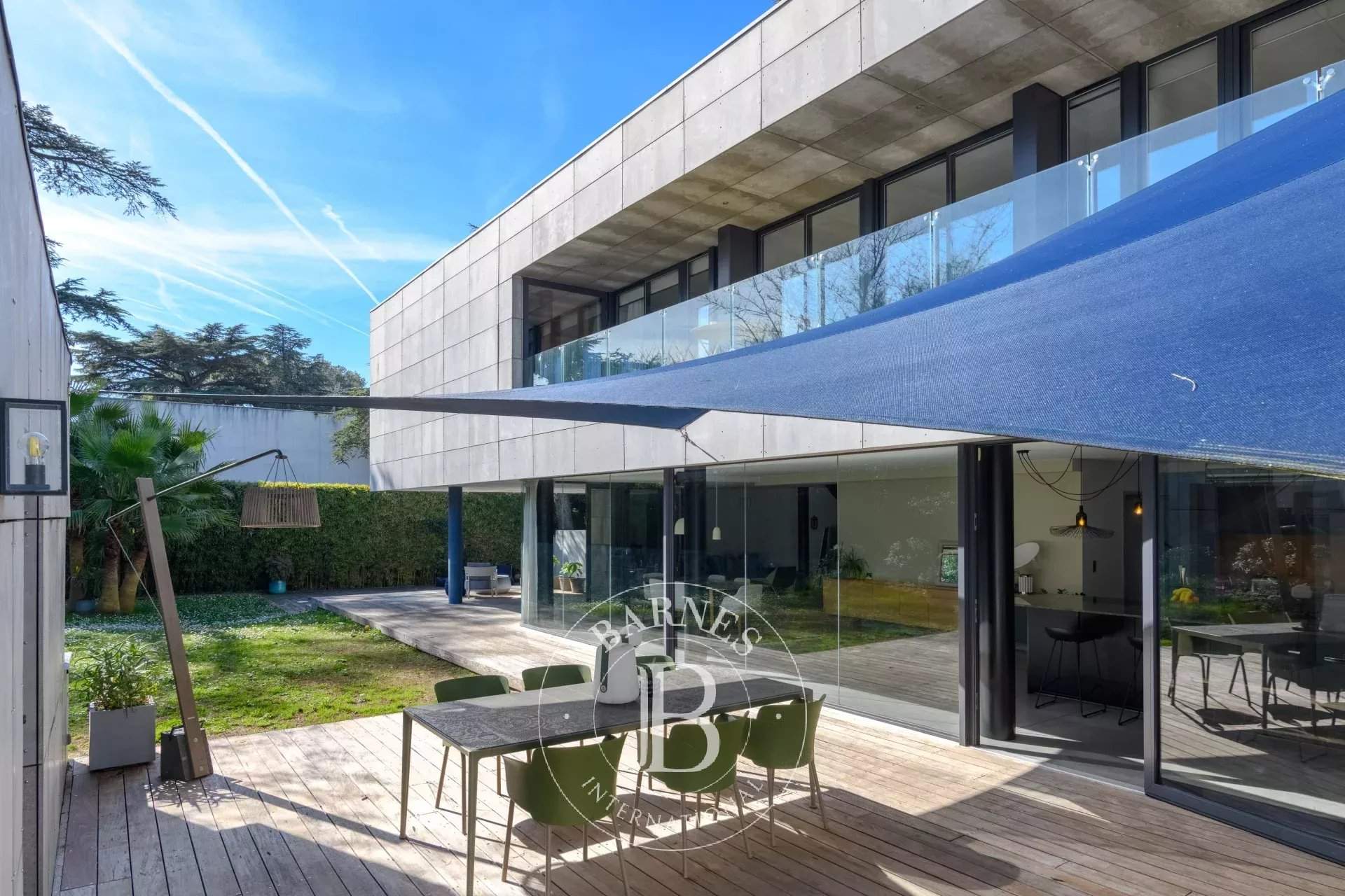 Marseille  - Maison 6 Pi&egrave;ces 4 Chambres - picture 14