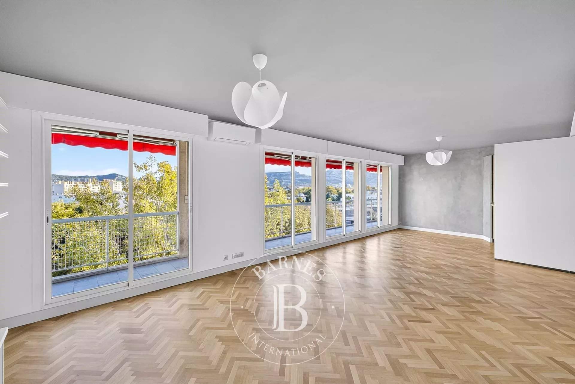 Marseille  - Appartement 4 Pièces 3 Chambres - picture 3