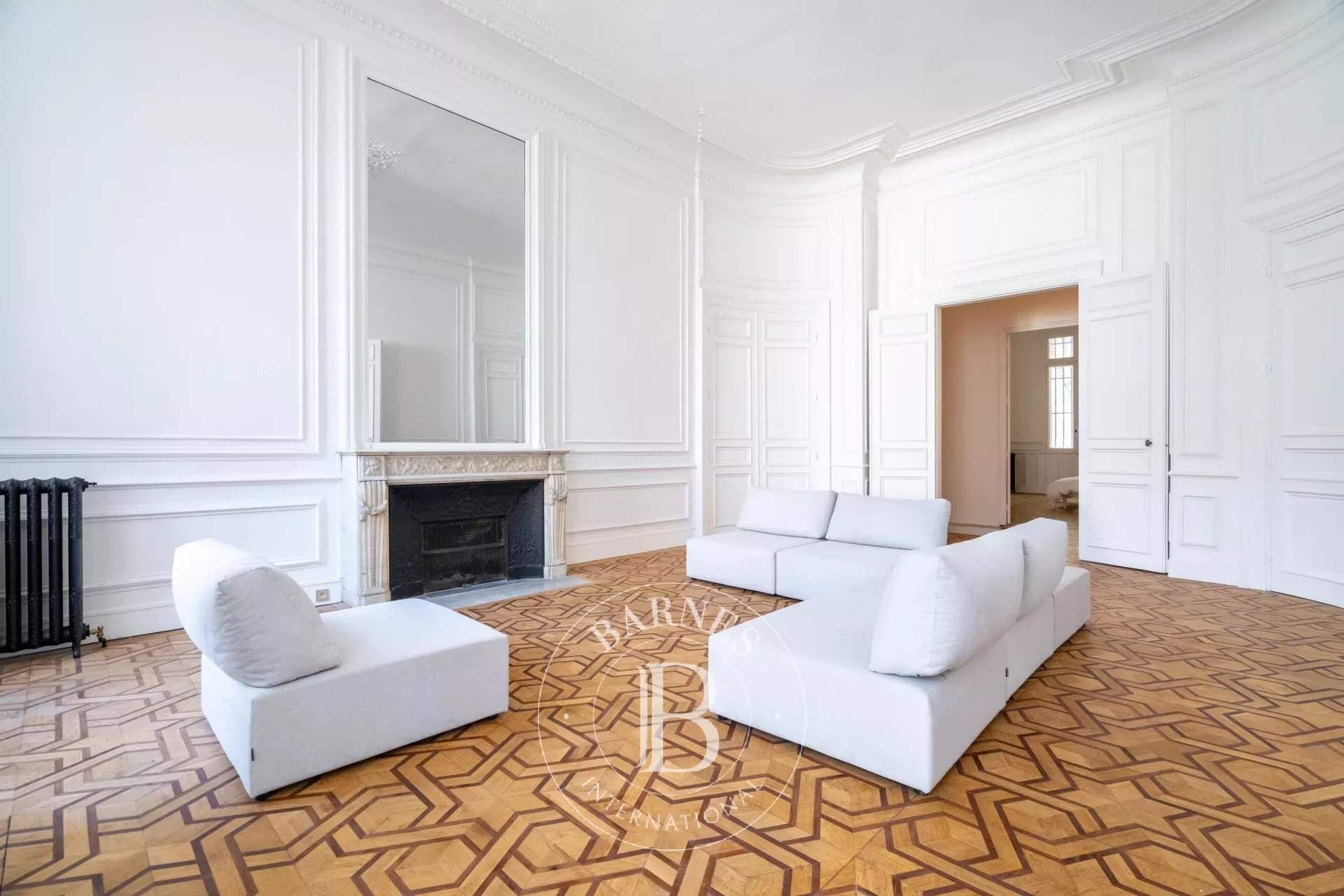 Marseille  - Appartement 7 Pièces 5 Chambres - picture 5